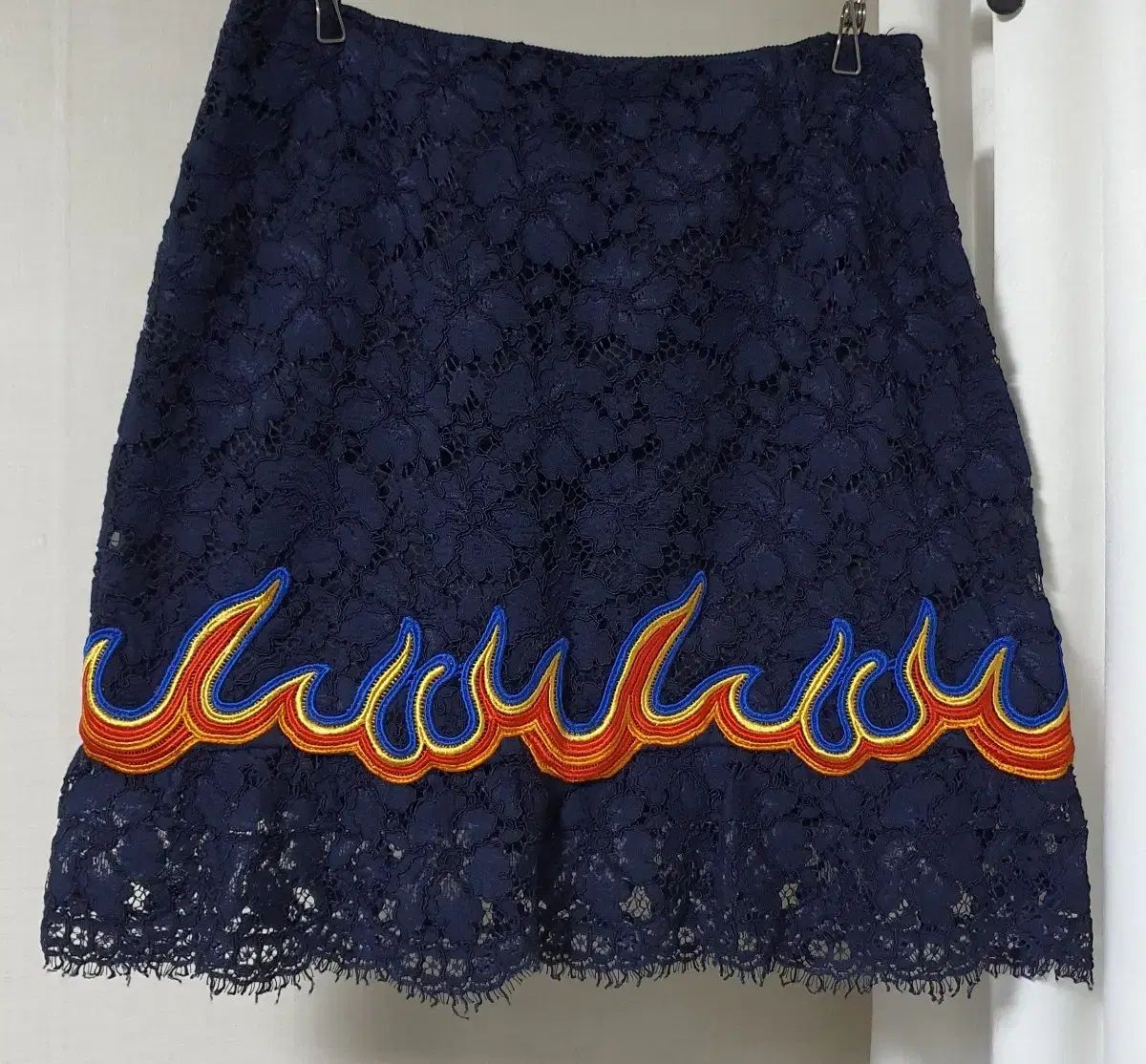【再入荷】 sandro レース メルカリ - ミニスカート 刺繡 スカート