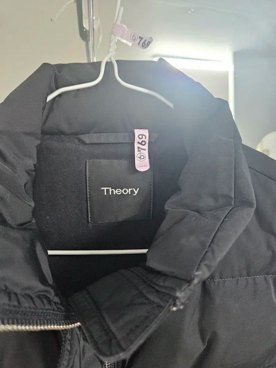 セオリー ロングダウンジャケット ベスト Pサイズ