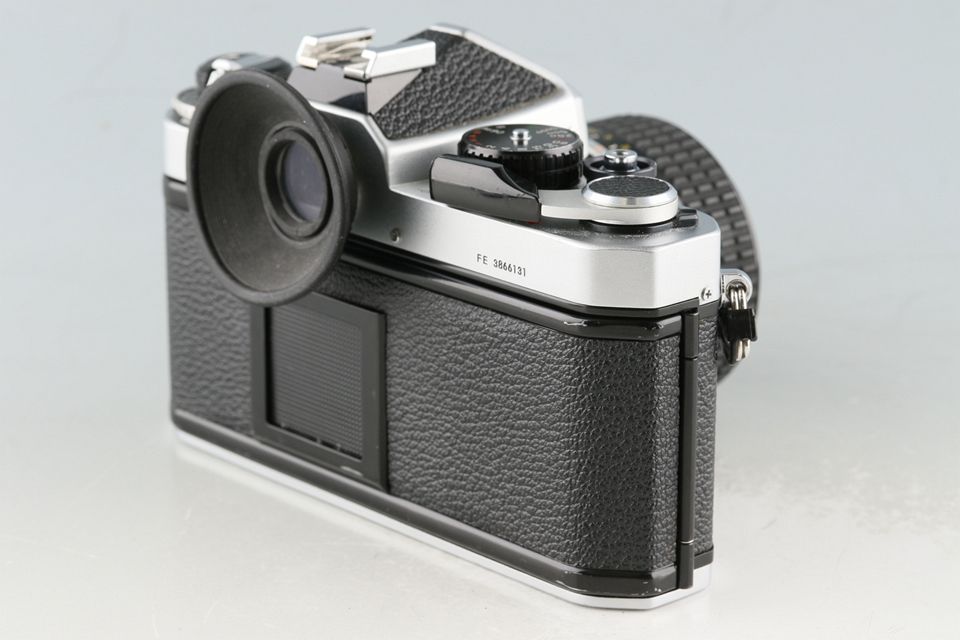 Nikon FE