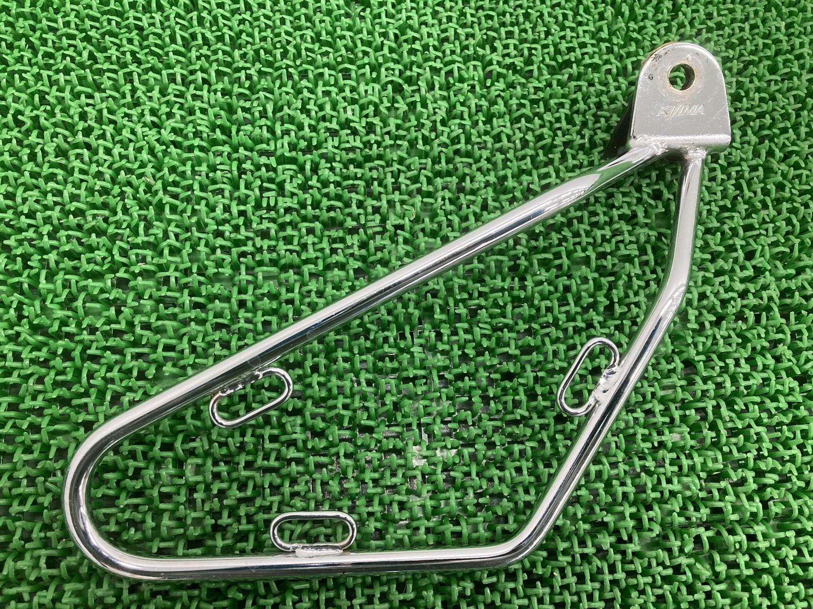 キジマ製ソフテイル サドルバッグサポート 右 社外 中古 ハーレー 03-08年ソフテイル用 サドルバッグサポート 1点止めタイプ 曲がり無し