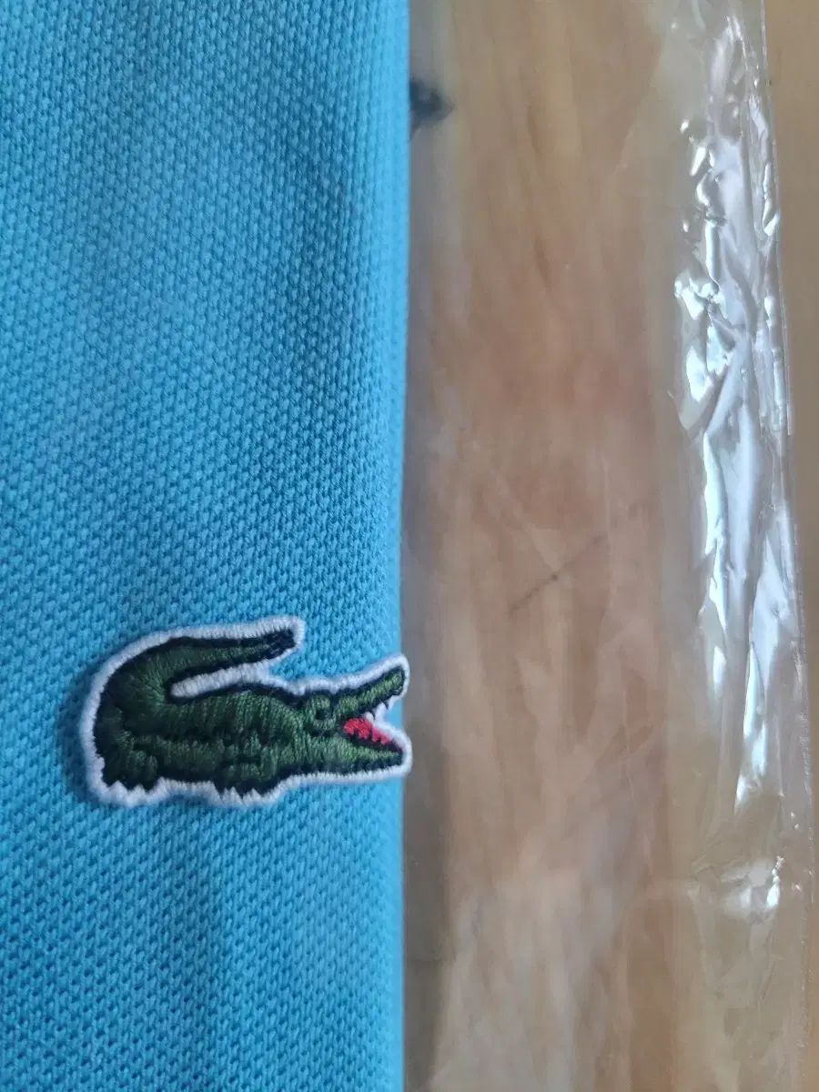 LACOSTE ラコステ
