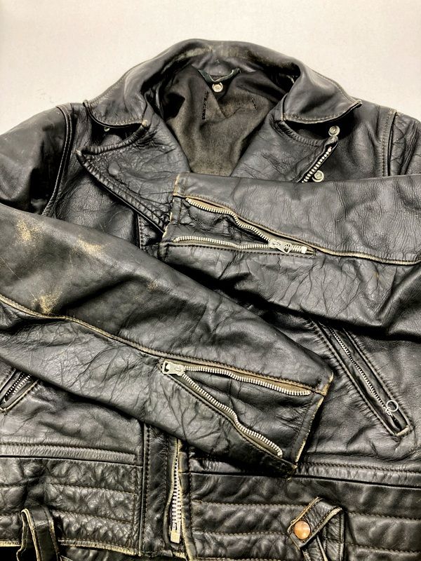 レザージャケット 革ジャン
