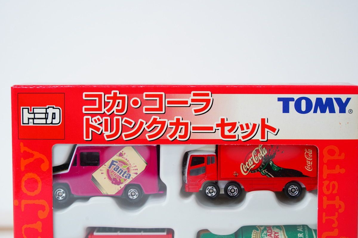 トミカ　コカ・コーラセット Amazon.co.jp: トミカ コカ・コーラ ドリンクカーセット : おもちゃ