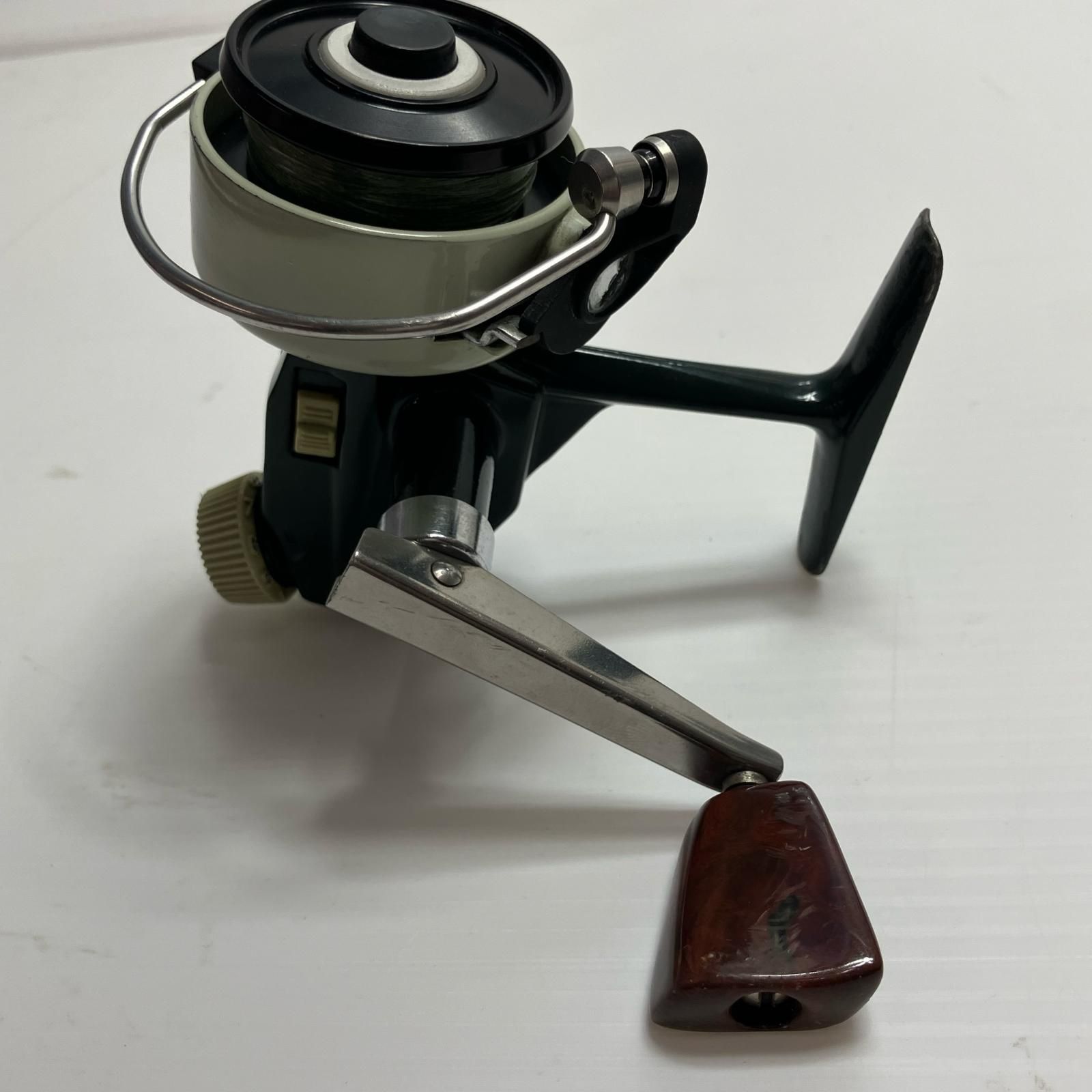 ABU スピニングリール ｶｰﾃﾞｨﾅﾙ33 - メルカリ