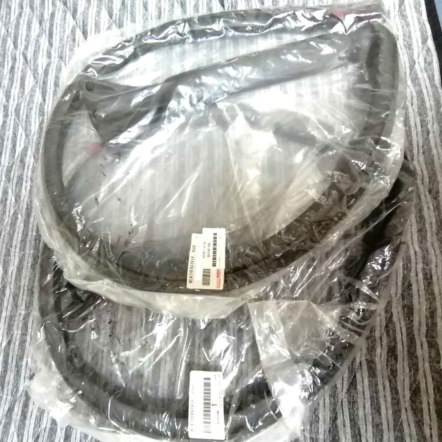 新品 トヨタ純正 スープラ JZA80 ルーフ ウェザーストリップ 左右セット