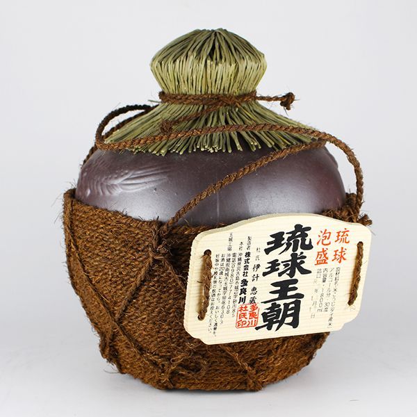 泡盛 琉球王朝 一升縄巻き壺 30度,1800ml / 多良川 - メルカリ