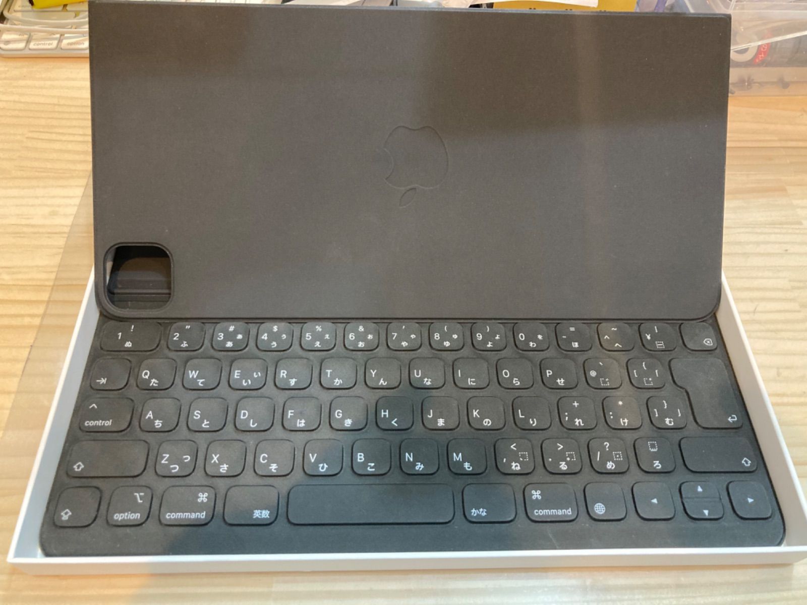 美品iPad Smart Keyboard Folio 美品】iPad Smart Keyboard Folio 【公式通販】