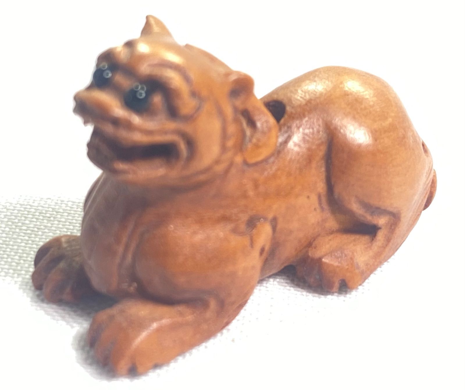 根付柘植 獅子黄楊繊細彫刻ペンダント、ストラップ、置物