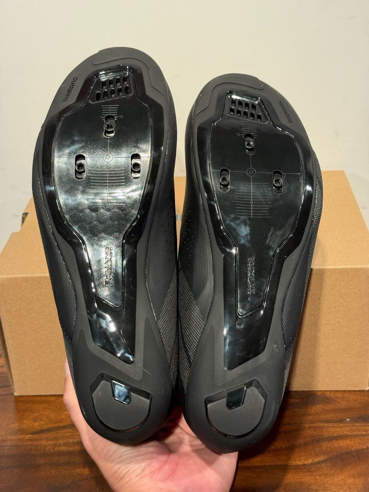 ビンディングシューズ