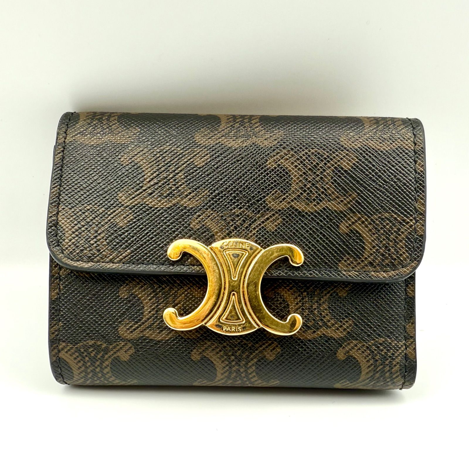 セリーヌ トリオンフ 三つ折り財布 コインケース付き