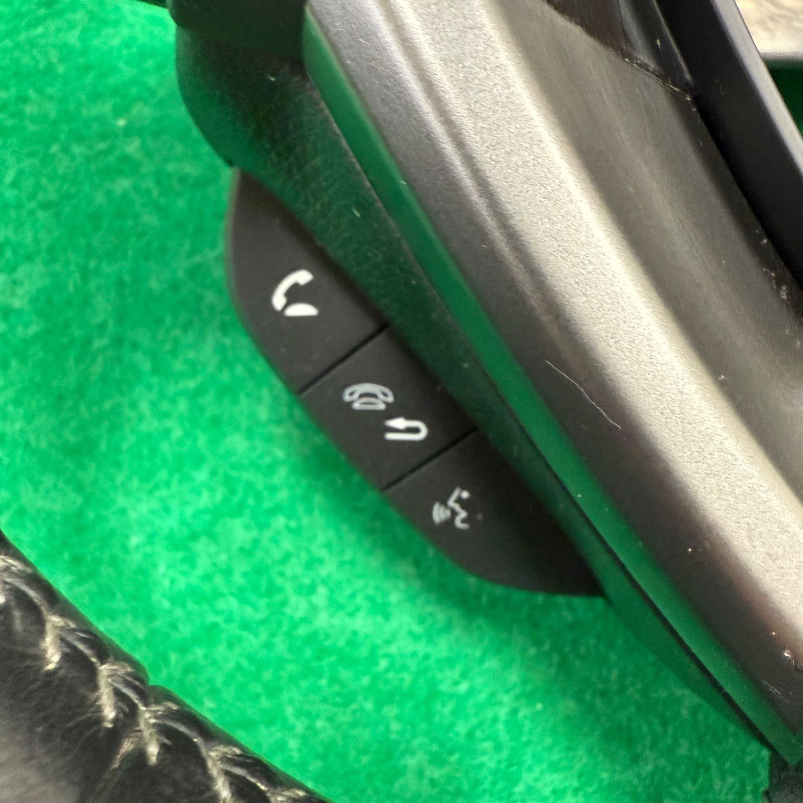 ホンダ HONDA フリード GB7 純正 ステアリングホイール レザー◆ホーンパッド インフレーター ◆ FFCRYSTALESIA_COM