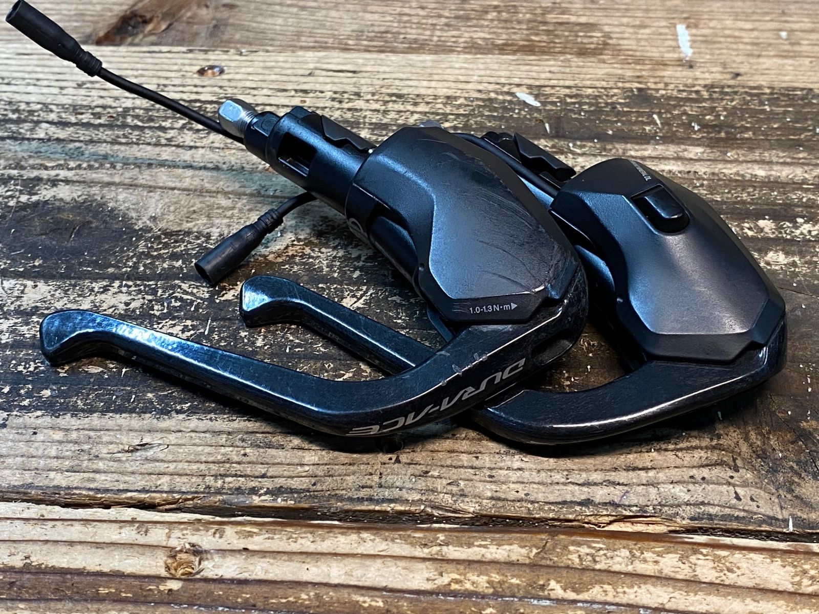 SHIMANO - シマノ　デュラエースSTIレバー　ST-R9001 シマノ DURA-ACE ST-9001 STIレバー 右のみ（11S） IST9001RI