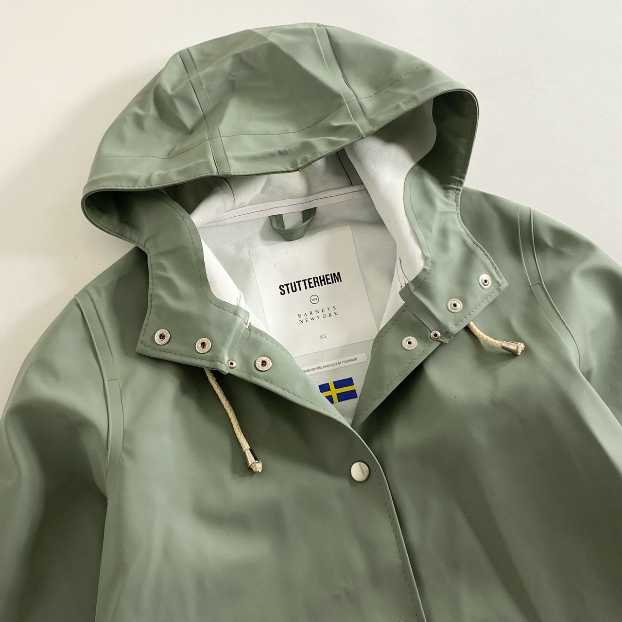 88i3 STUTTERHEIM ストゥッテルハイム BARNEYS NEWYORK バーニーズ ニューヨーク レインコート XS グリーン ピンク  アウター