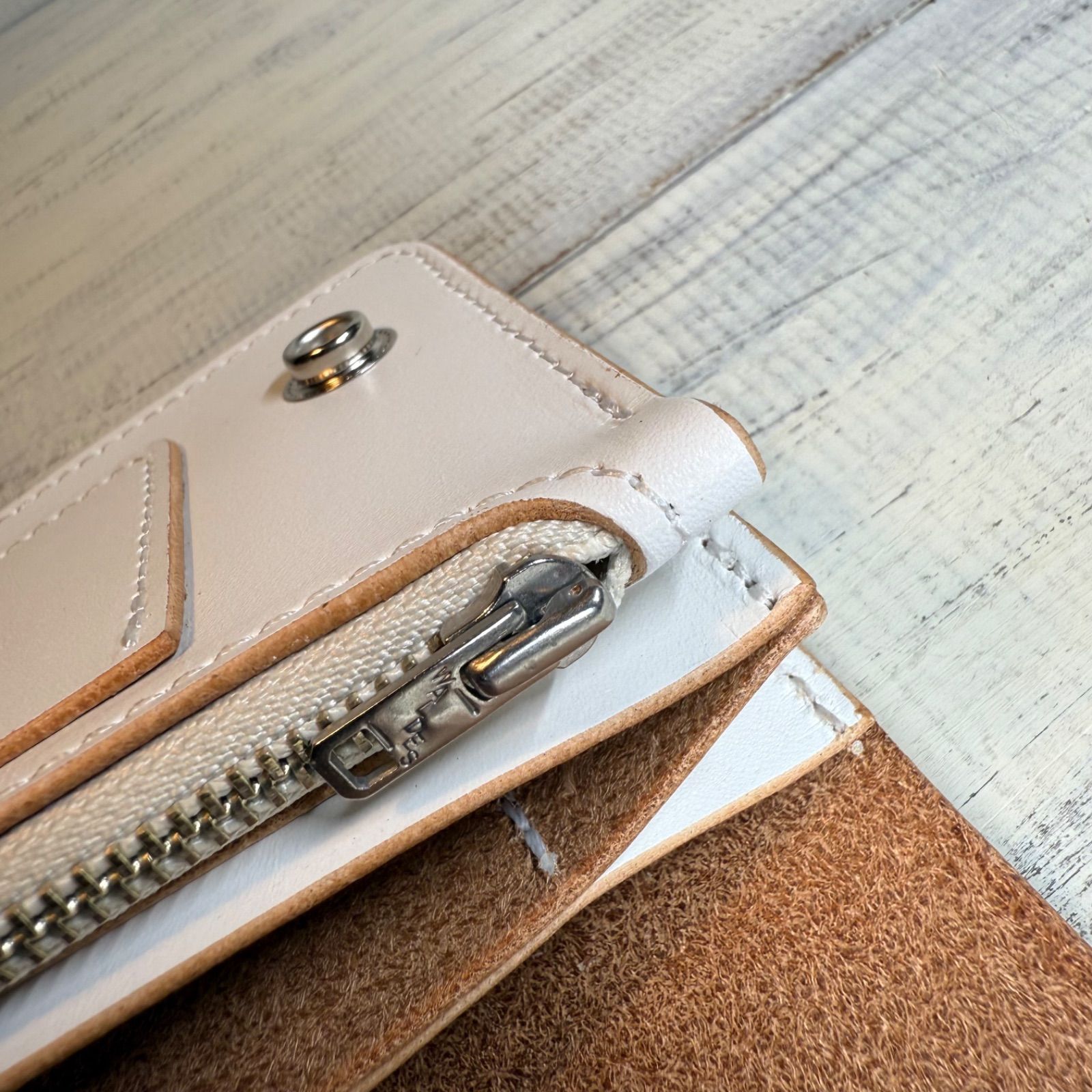 トラッカーウォレット ロング】 3層 ホースバット シルバー WALDES