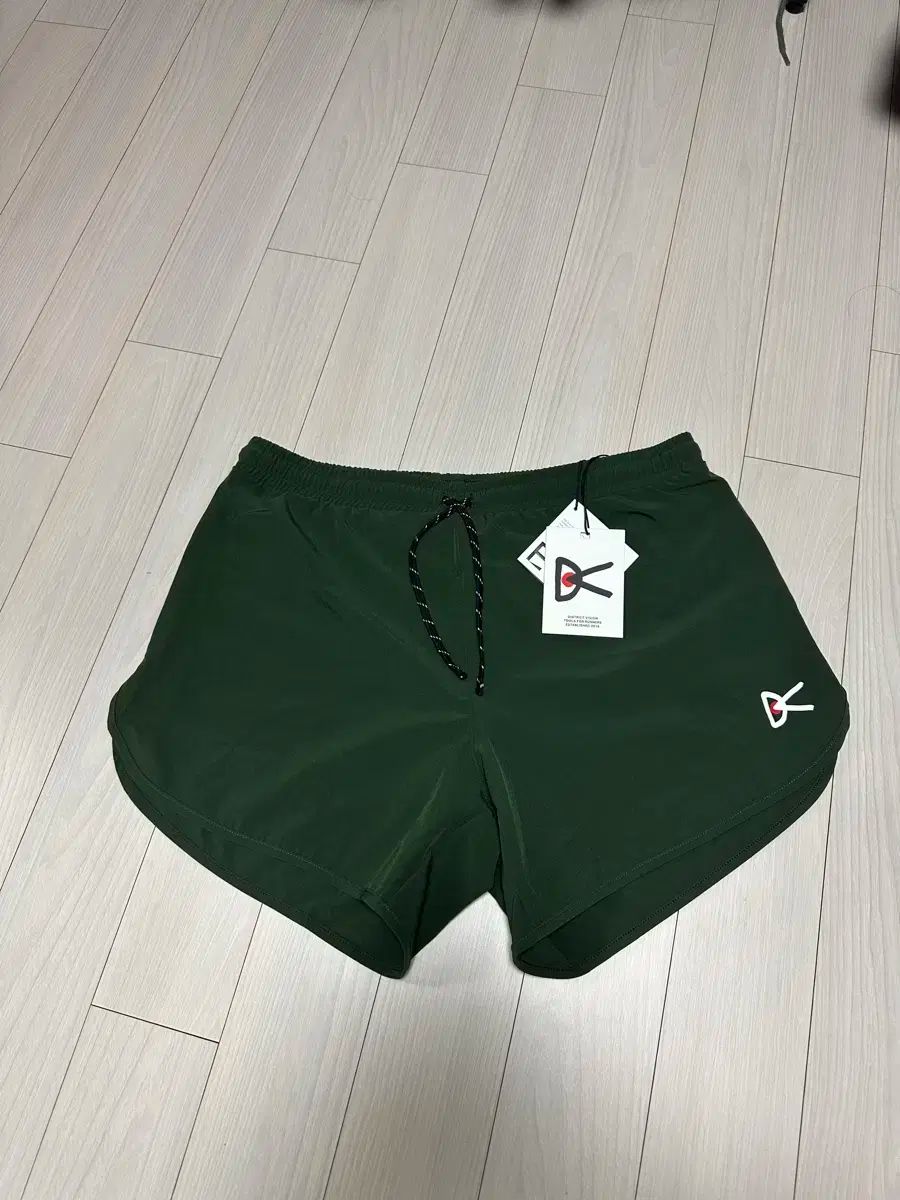 地区ビジョン 5 インチ ショートパンツ 緑
