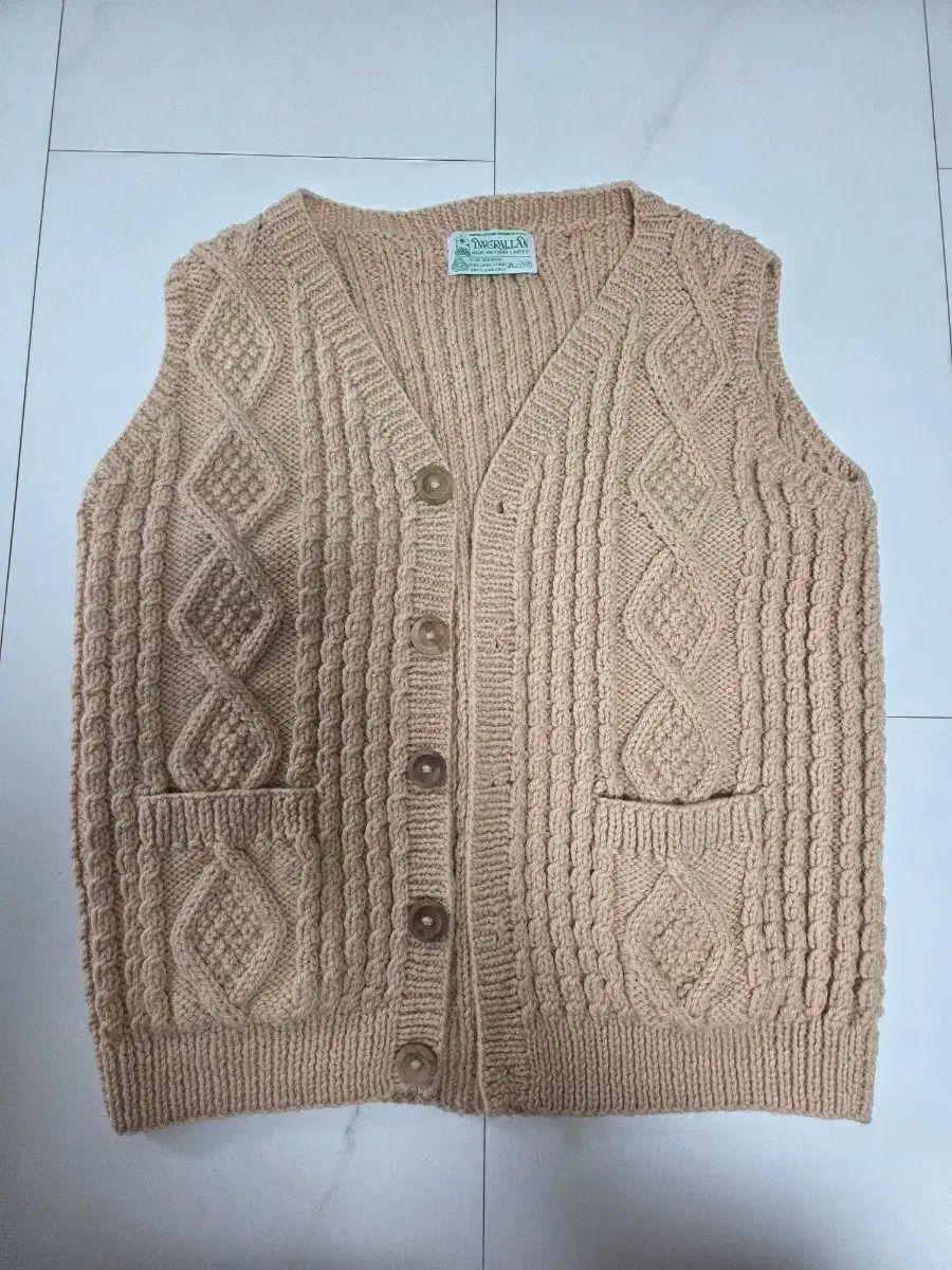 インバーアラン アラン ニット ベスト