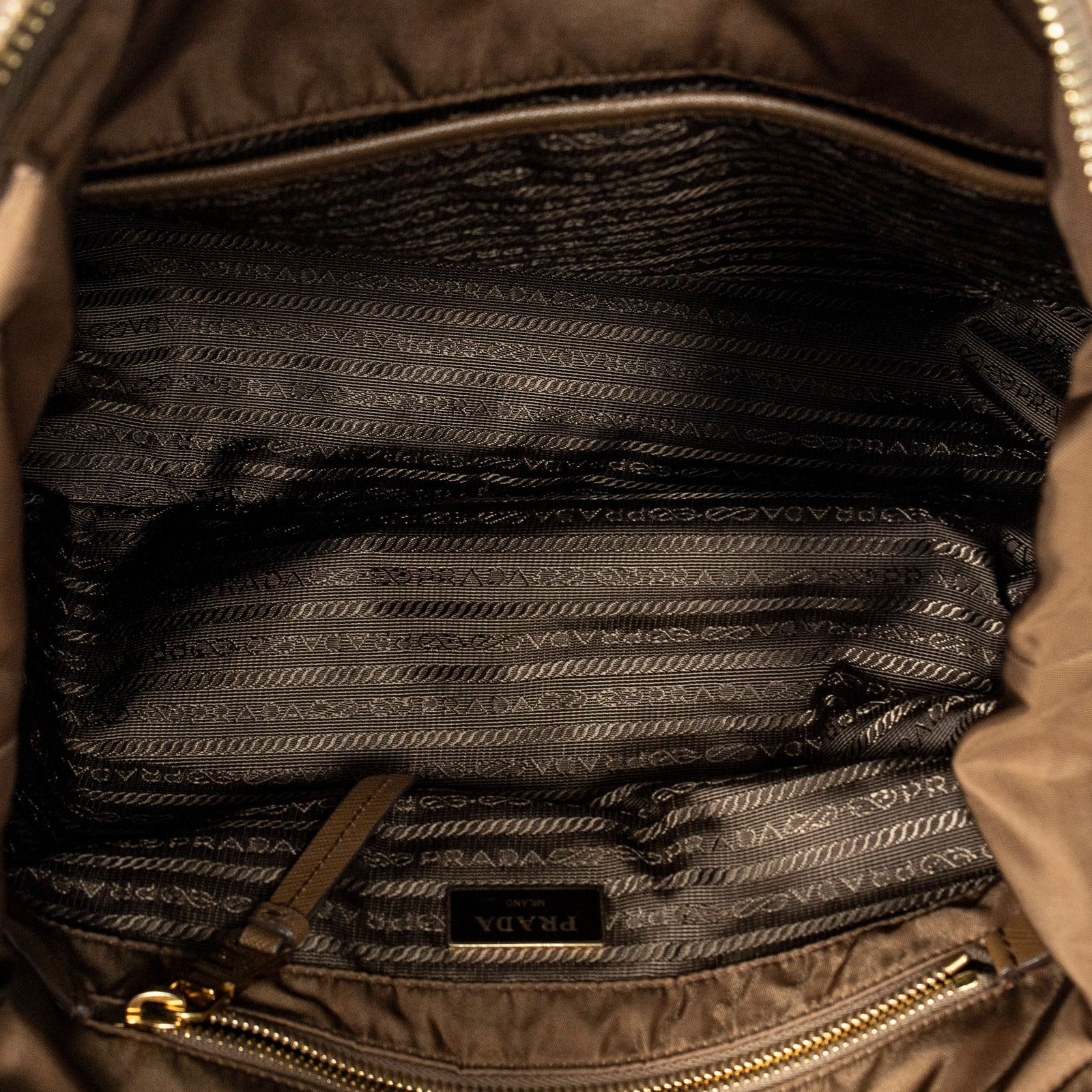 PRADA プラダジップショッピングトートタンナイロンキャンバスA DECORATOM_COM_BR