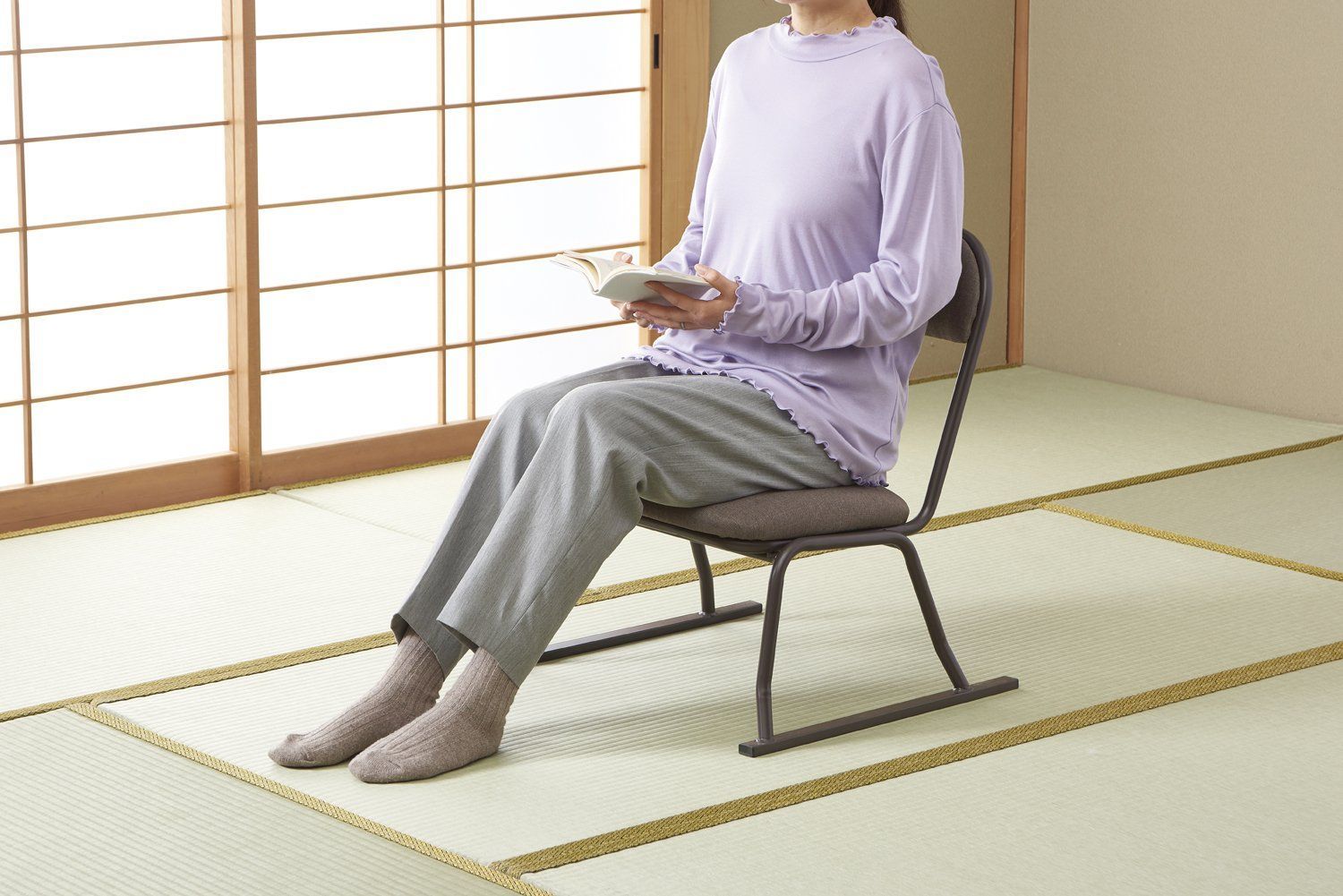 高座イス