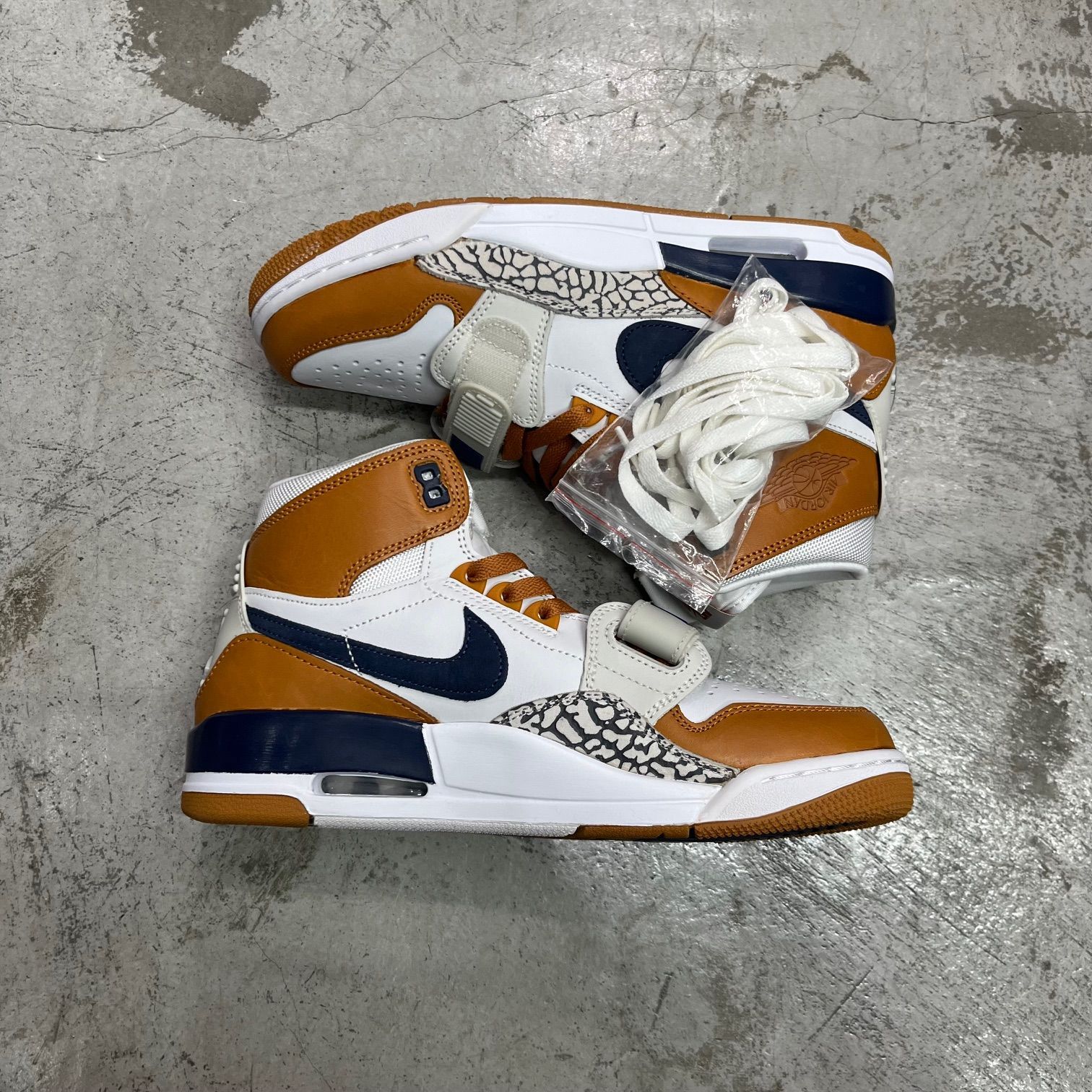 DON C×NIKE JORDAN LEGACY 312 GINGER レガシー