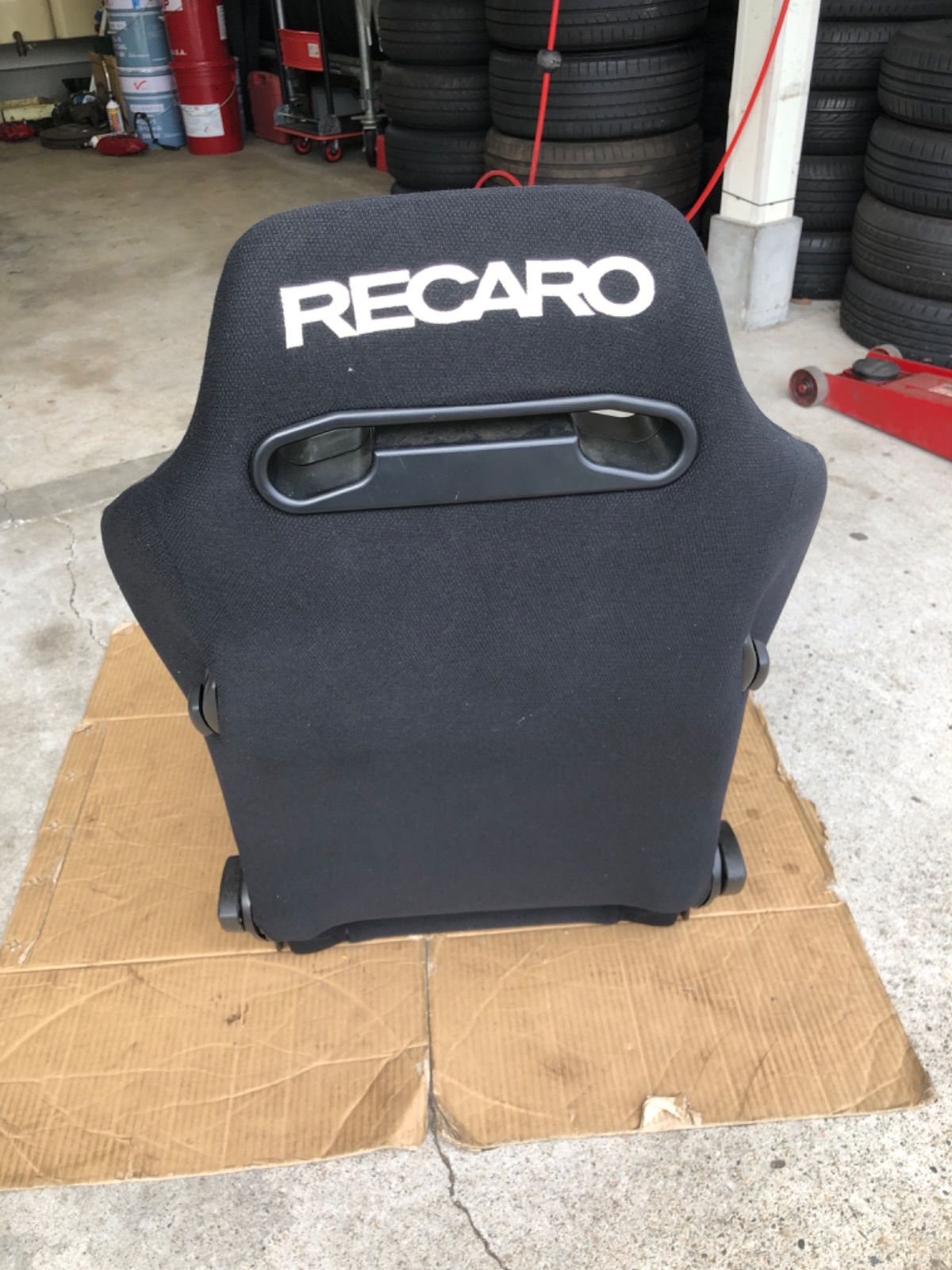 RECARO