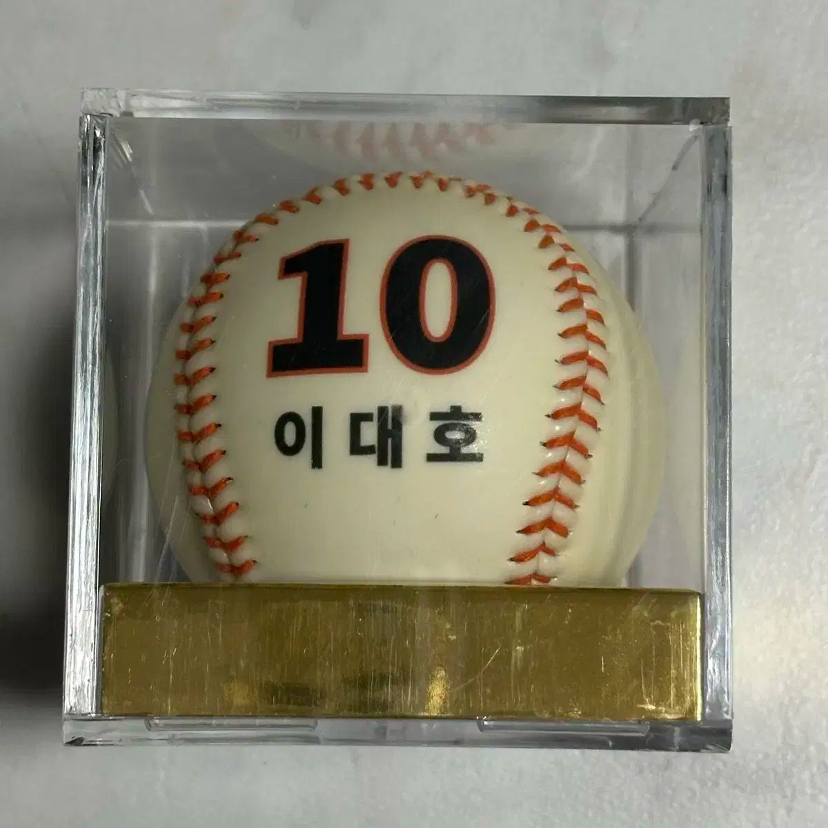 李大浩　イデホ　直筆サイン　ボール ロッテ・ジャイアンツ 李大浩（イ・デホ） 直筆 サインボール