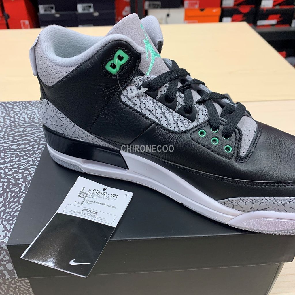 28cm NIKE AIR JORDAN 3 RETRO GREEN GLOW CT8532-031 - メルカリ 28cm NIKE AIR JORDAN 3 RETRO GREEN GLOW CT8532-031 - メルカリ