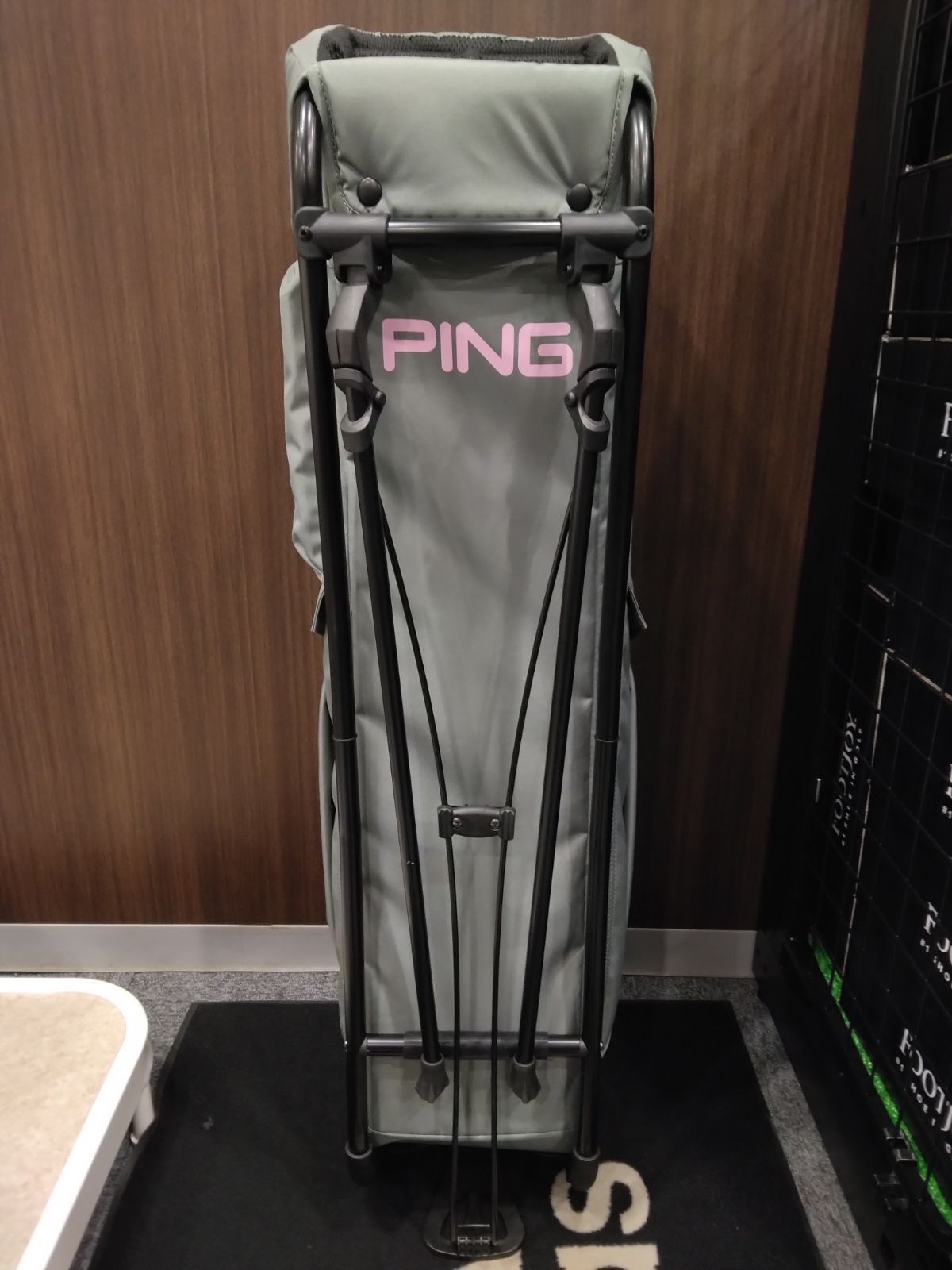 (限定品)ピンゴルフ パイプ フレーム スタンド キャディバッグ/2025年秋冬 限定品)ピンゴルフ パイプ フレーム スタンド キャディバッグ/2025年