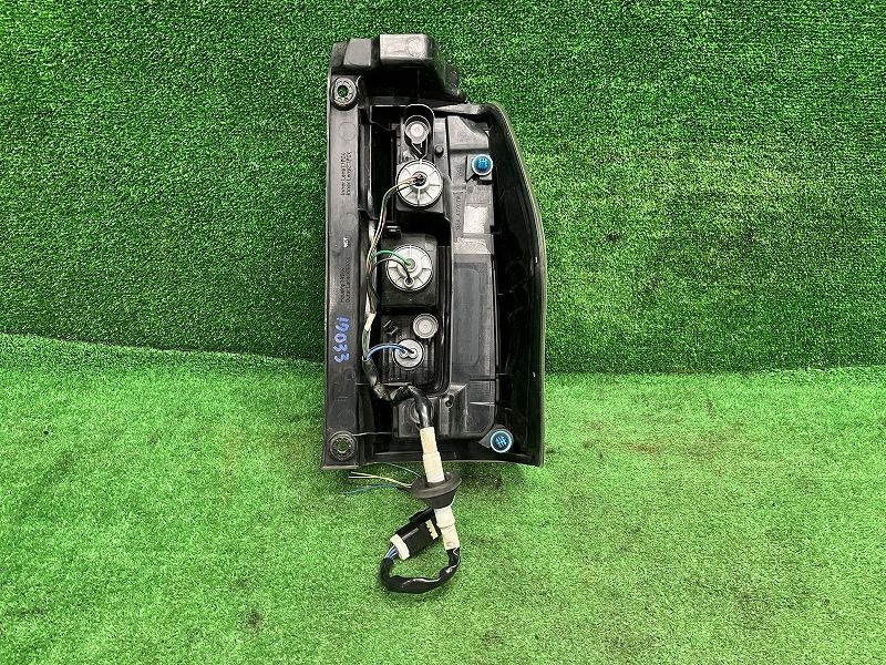 タント LA610S 左テールランプ テールライト カスタムRS SA トウカイデンソー 20516 81560-B2580 W24