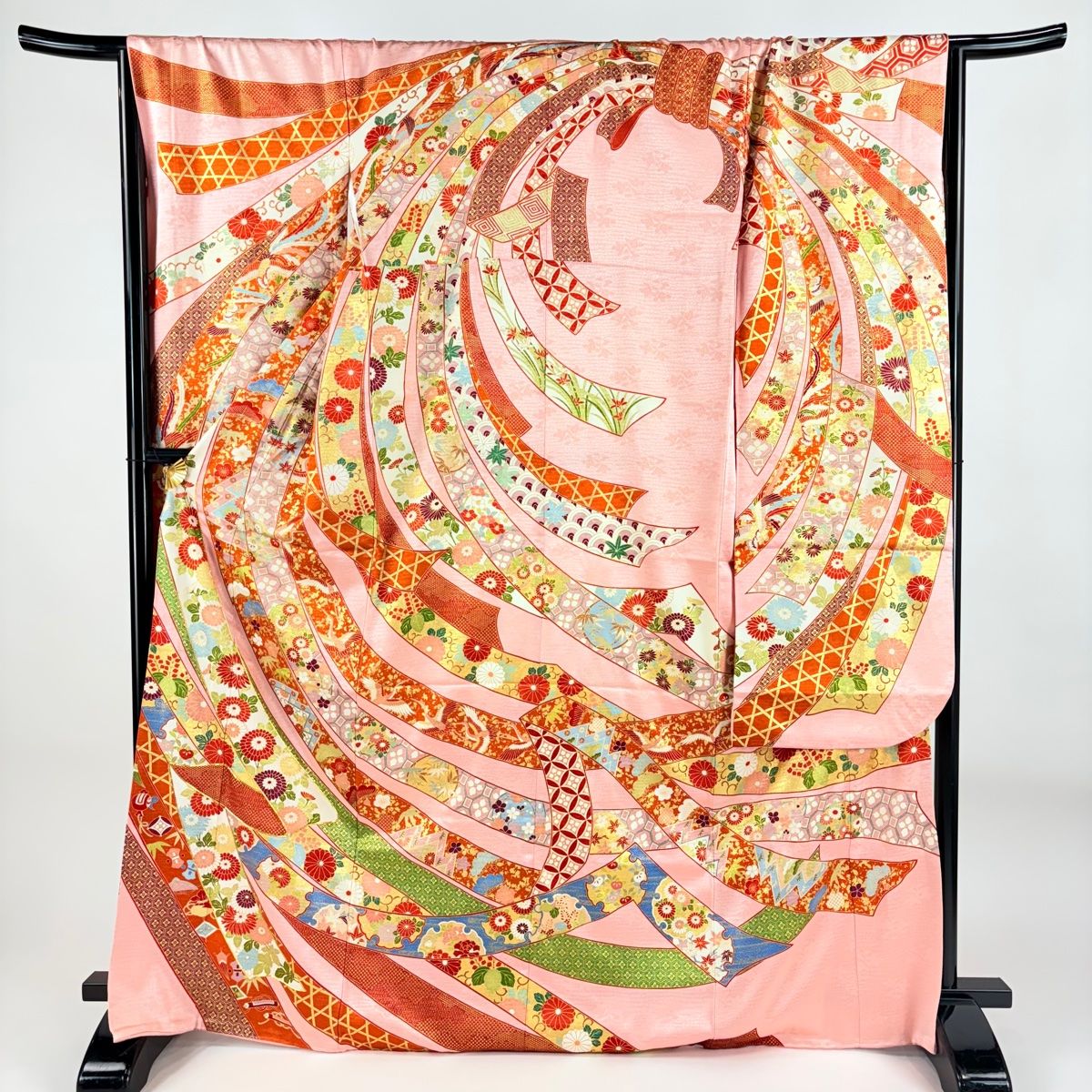 振袖 身丈168cm 裄丈68cm L 袷 束ね熨斗 草花 金糸 金彩 ピンク 正絹