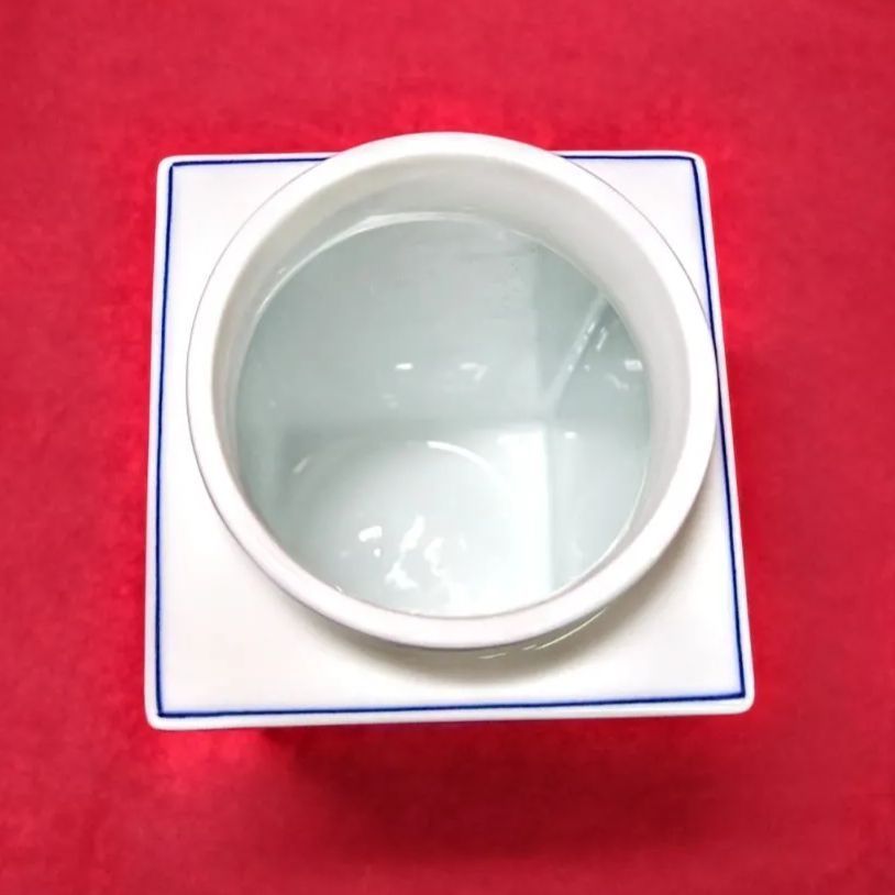 香蘭社　旧マーク　花瓶 Amazon.co.jp: 香蘭社 旧マーク 花瓶 50年以上前の骨董 管理.KT