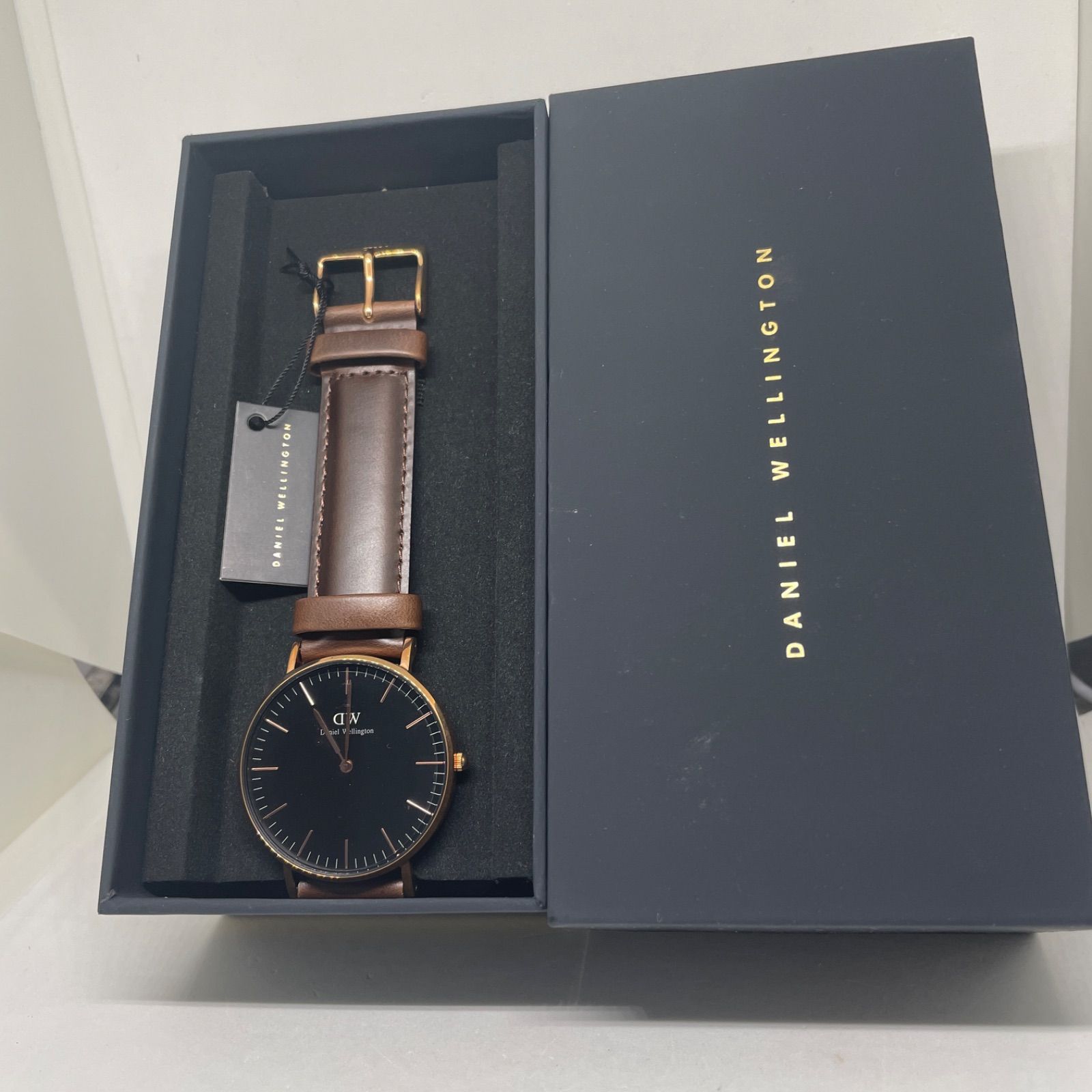 新品】Danielle Wellington ダニエルウェリントン DW 腕時計 黒 メンズ 