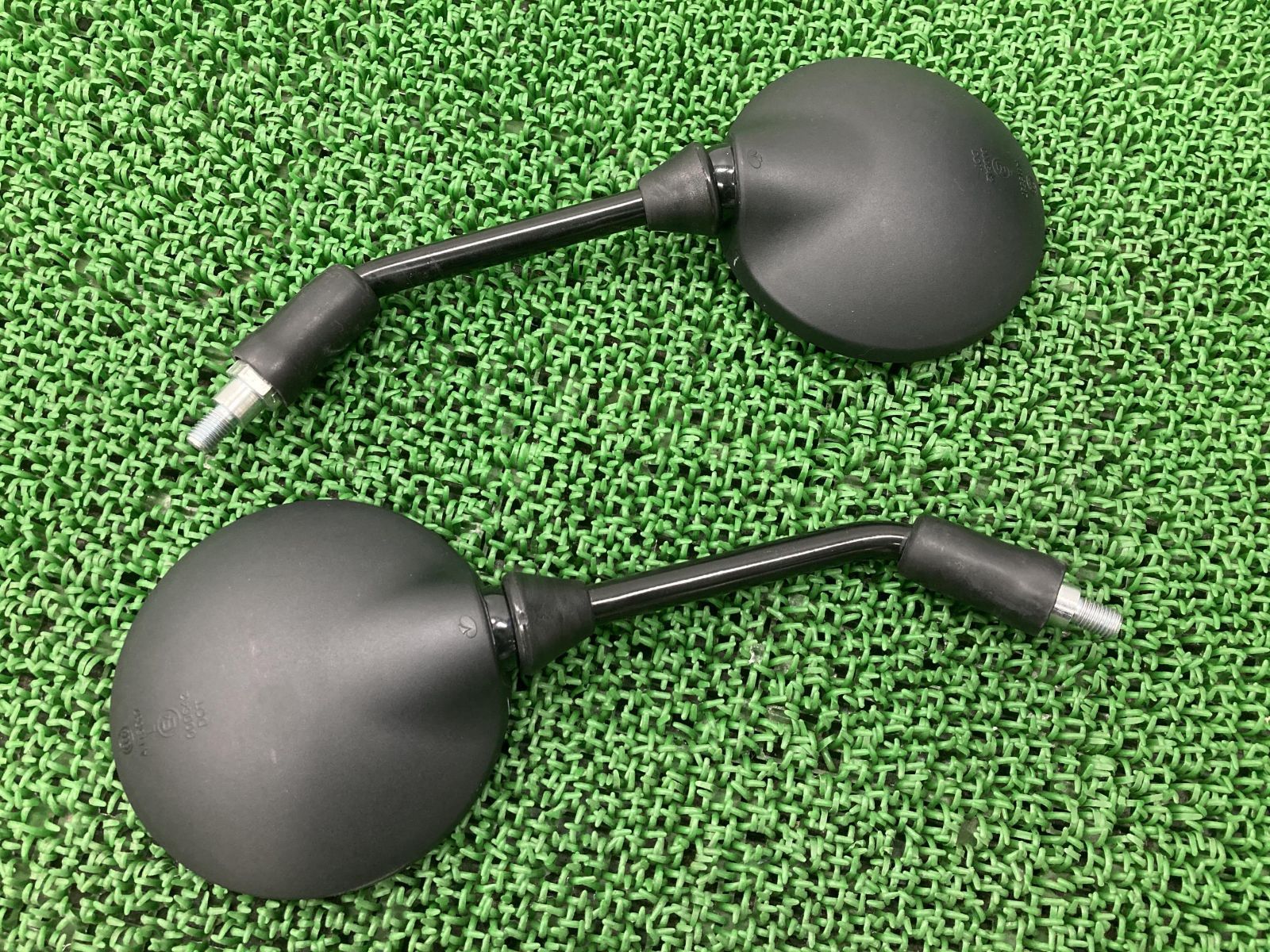 スヴァルトピレン401 ミラー 左右 00642 ハスクバーナ 純正 中古 バイク 部品 正逆10mm スヴァルトピレン250 コンディション良好 品薄