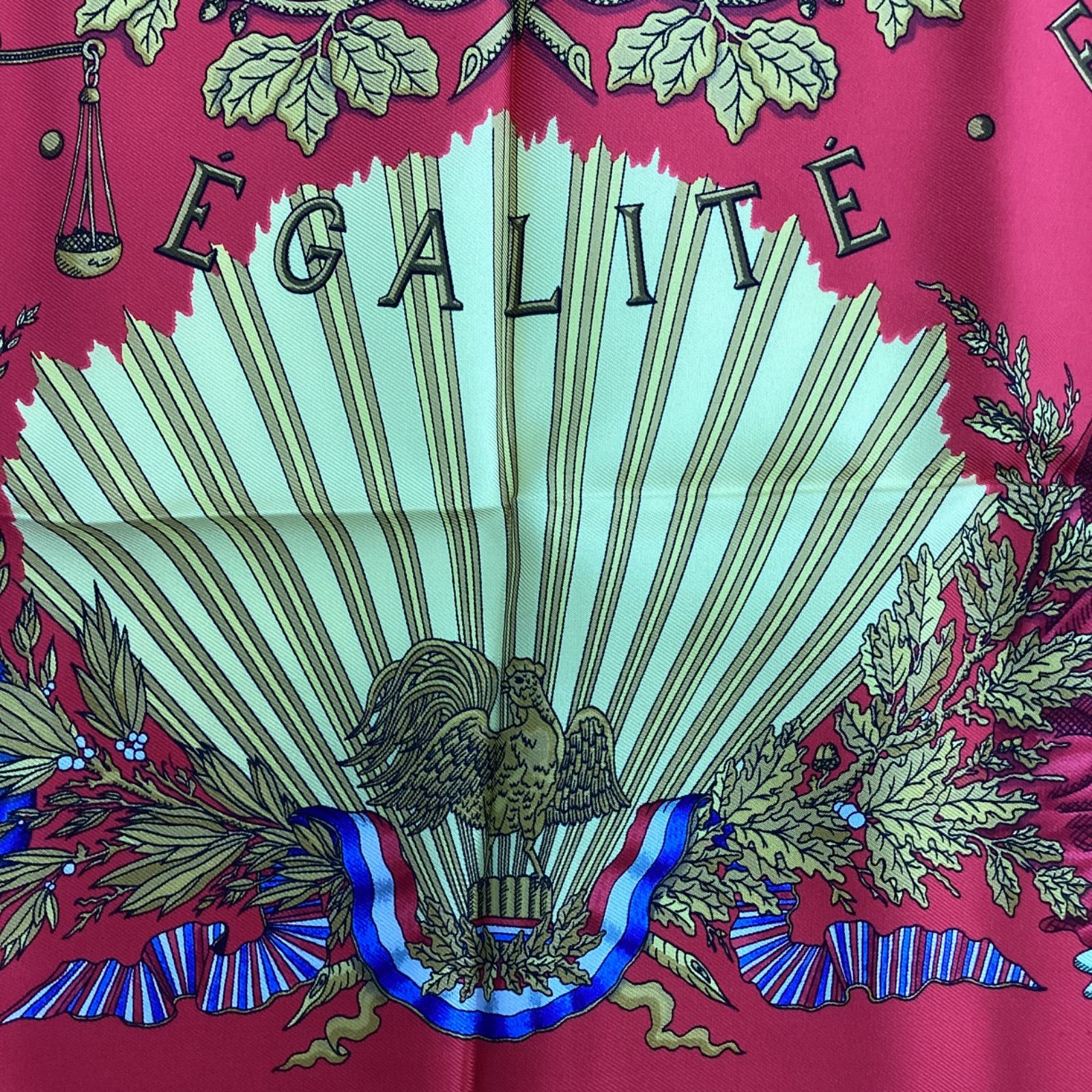 エルメス カレ 90 LIBERTE EGALITE FRATER エルメス カレ 90 LIBERTE EGALITE FRATER エルメス カレ 90