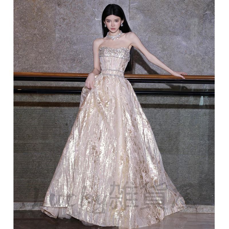 フォークダンス花柄刺繍ベスト&スカートセット フォークダンス花柄刺繍