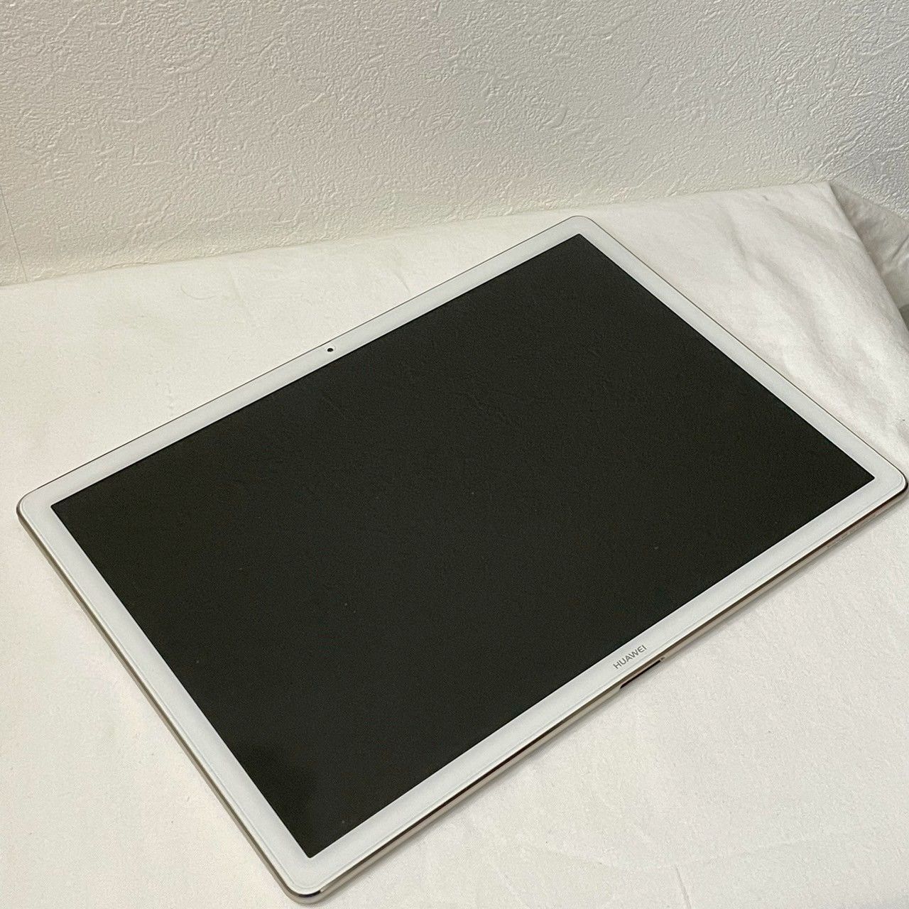 MateBook M3 hz-w09 キーボード付き 美品・セット】HUAWEI/MateBook/HZ-W09/(m3-6Y30)/タブレットPC