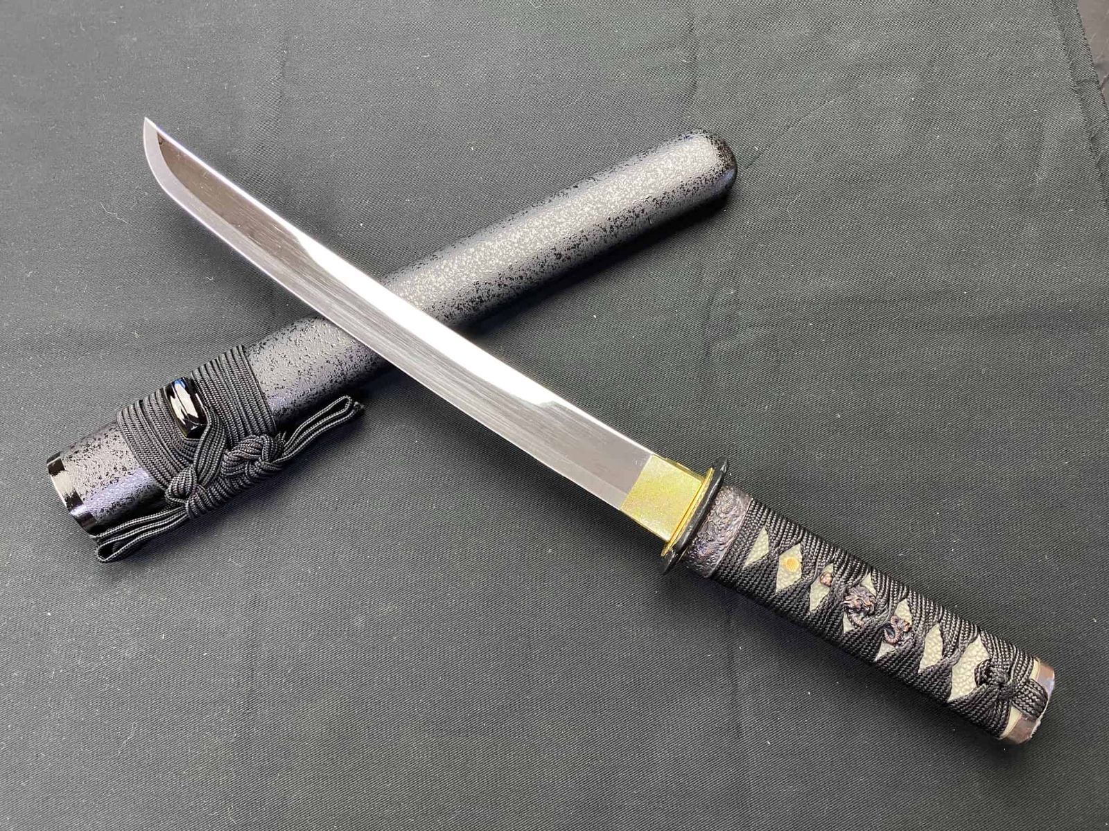 模造刀　七五三　袴　男の子　黒石目　小刀　上仕上げ　SW-100SH　切羽入　刀 615k+NRMNHS._UF350,350_QL50_.jpg