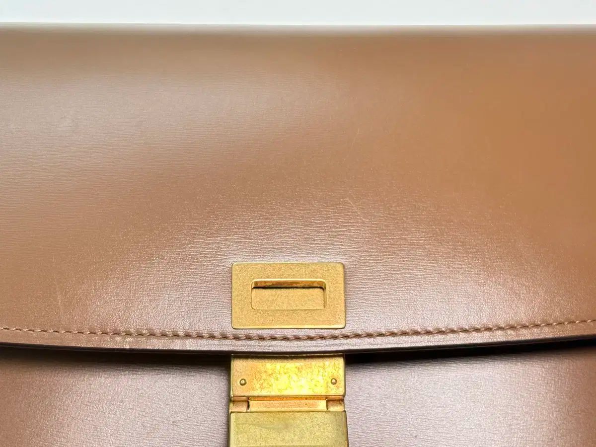 Celine(セリーヌ) クラシック ボックスバッグ ミディアム キャメル