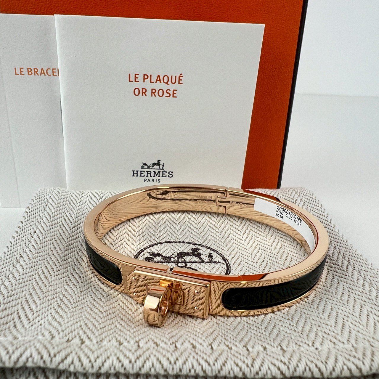 Hermès エルメス Mini Clic Kelly bracelet PM 200004F001PM ミニ クリック ケリー ブレスレット エナメルブレスレット ファン Black Roseg ブラック ローズゴールド