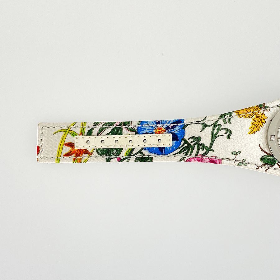 グッチ GUCCI Gフレーム クォーツ 104 フローラベルト G