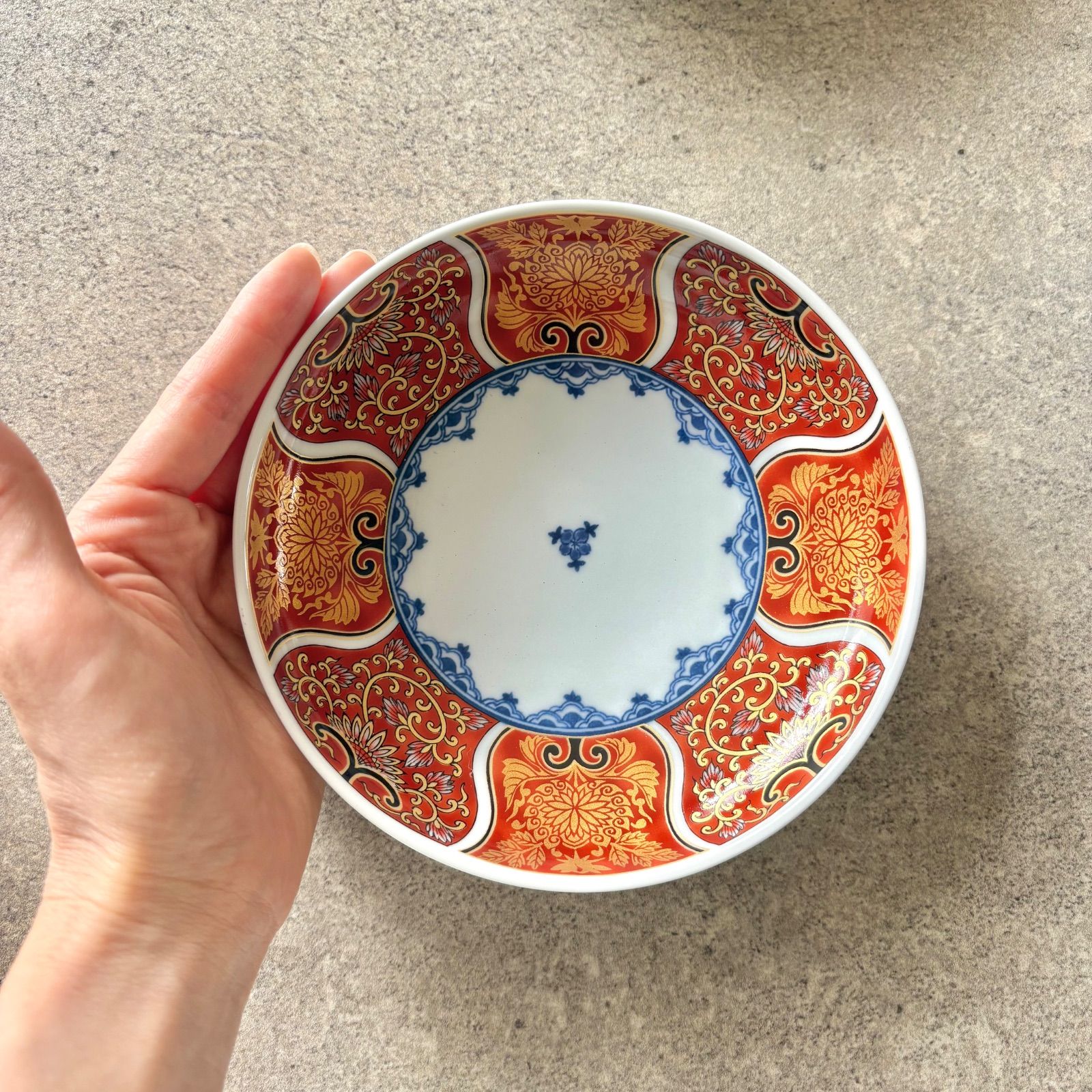 献上古伊万里 １０点セット 飯碗 取り皿 五色 食器 茶碗 五客揃 ご飯茶碗 銘々皿 赤 青 緑 黄 紫 六茶漬 豪華 SKLAD-KIRPICHA_RU