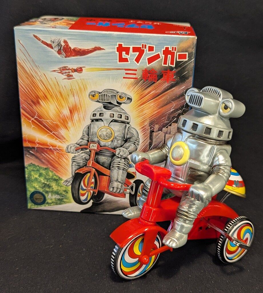 M1号 ブルマァクゼンマイ三輪車 セブンガー三輪車 グレー成型|銀|黒
