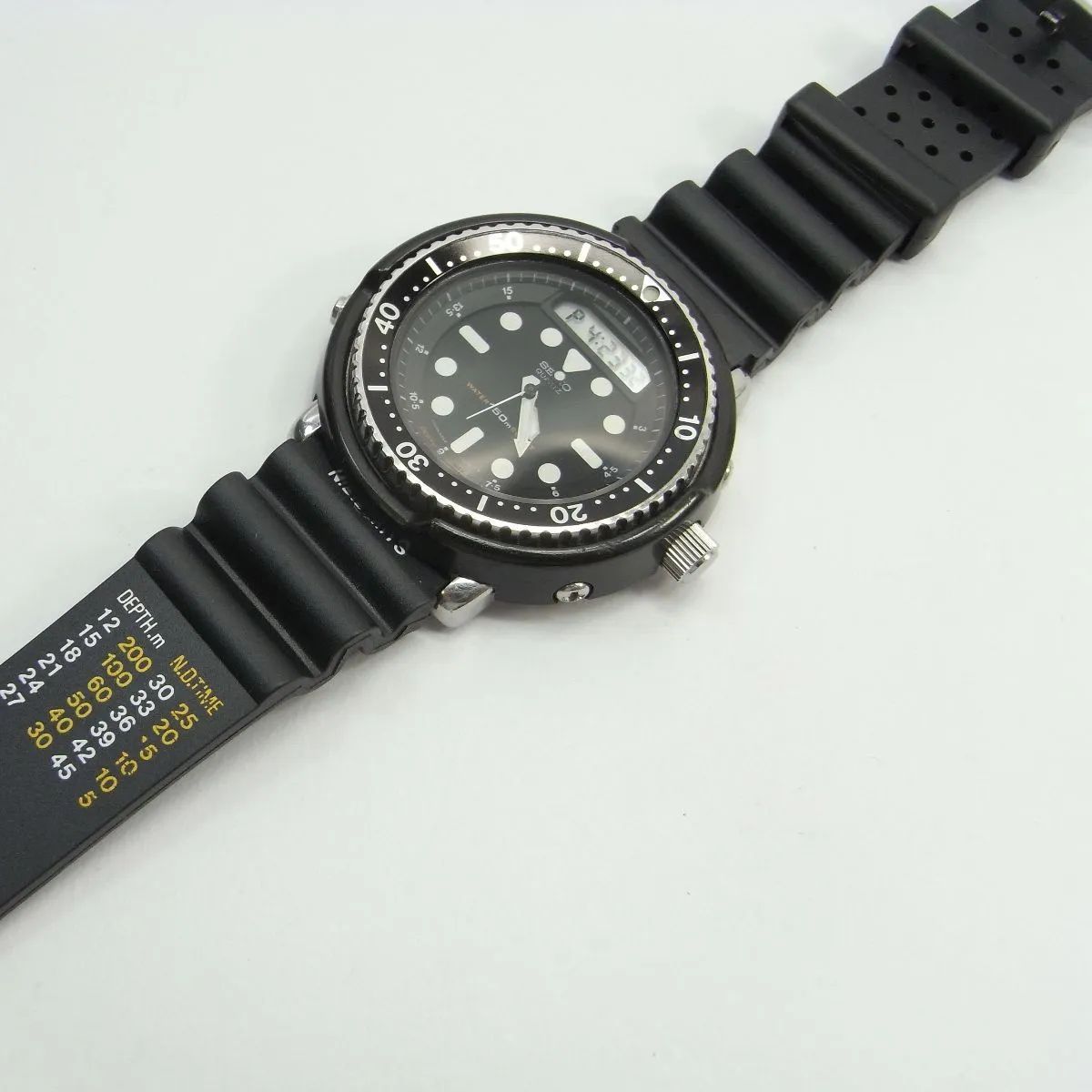 希少・稼働品】SEIKO（セイコー）H558-5000 1982年 ﾌｧｰｽﾄﾓﾃﾞﾙ