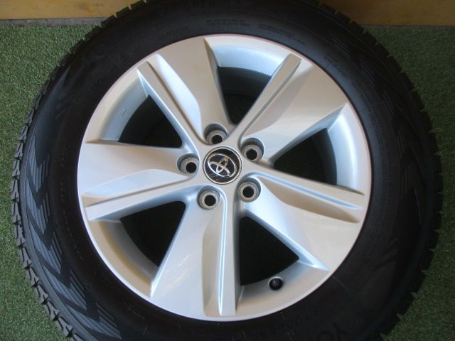 【中古】　送料込み　トヨタ純正　ハリアー　225/65R17　スタッドレスタイヤSET　ヴァンガード