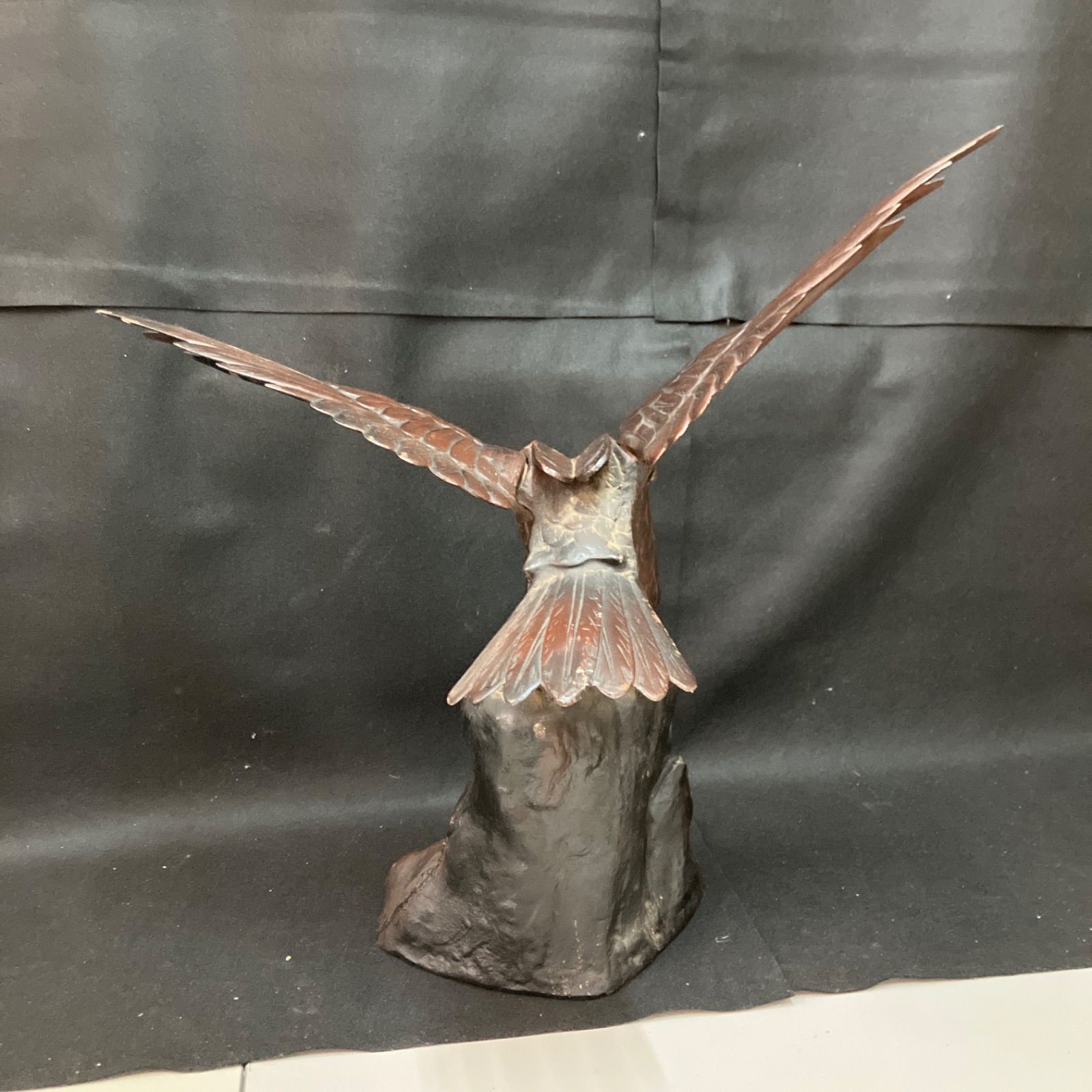 昭和レトロ 金属工芸 鉄製 アイアン 岩鷹 タカ 鳥 インテリア オブジェ 飾り 昭和レトロ 金属工芸 鉄製 アイアン 岩鷹 タカ 鳥 インテリア
