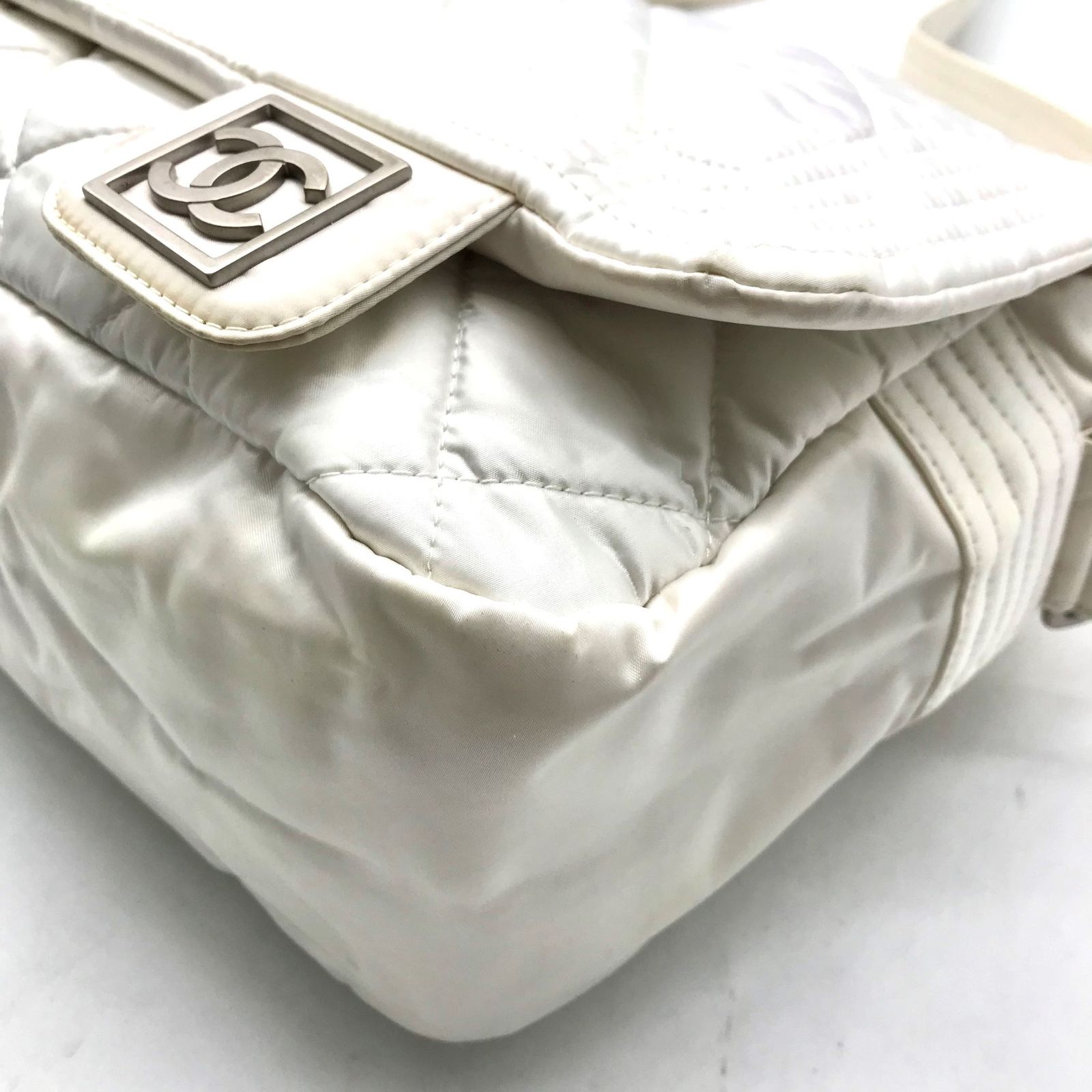 CHANEL シャネル ダブル ココマーク マトラッセ スポーツ 