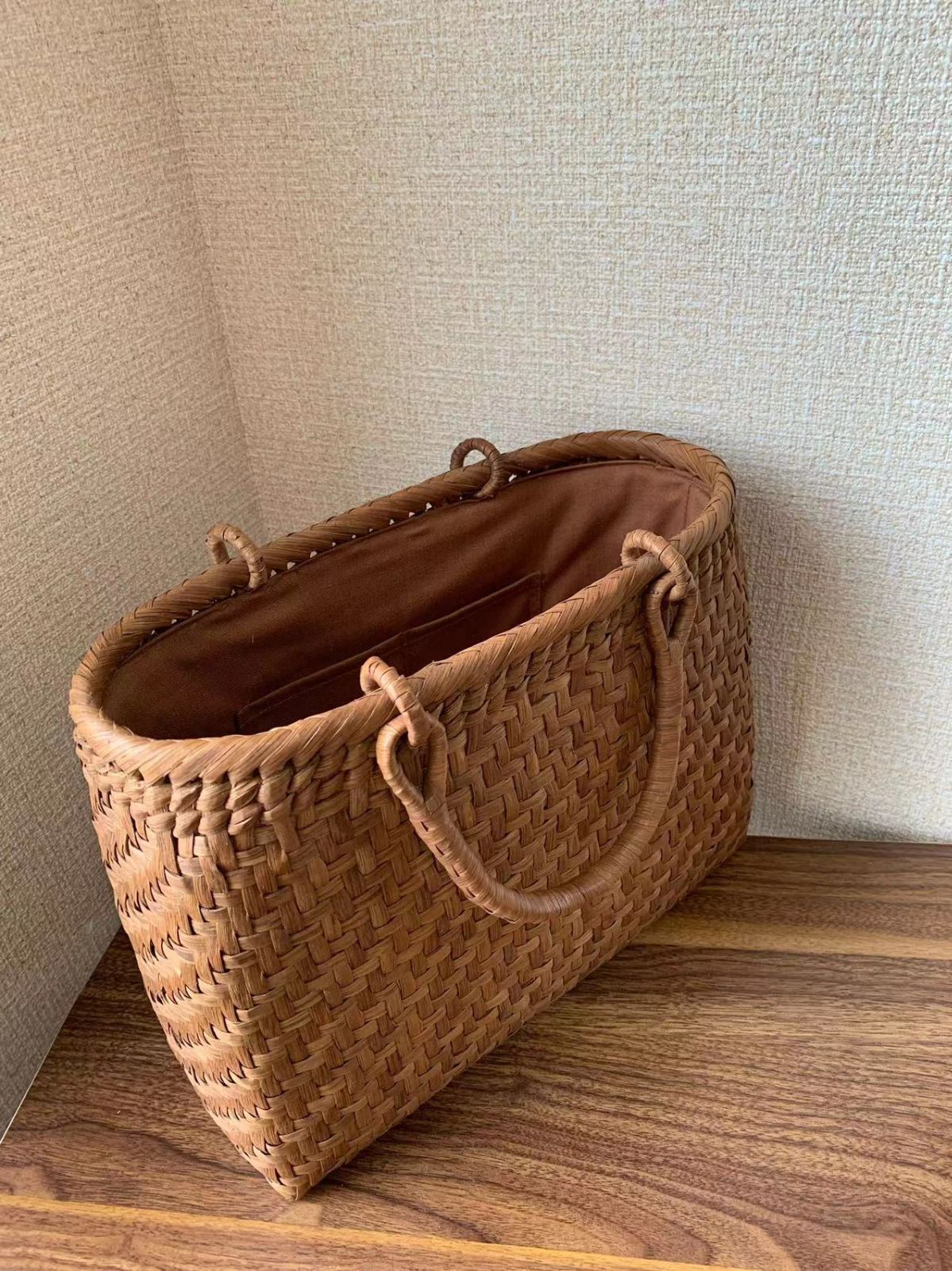 山葡萄 かごバッグ 手作り 網代編み 籠 手提げ 内布あり 楽天市場】山葡萄 山葡萄かごバッグ 手作り 籠バッグ 網代編み