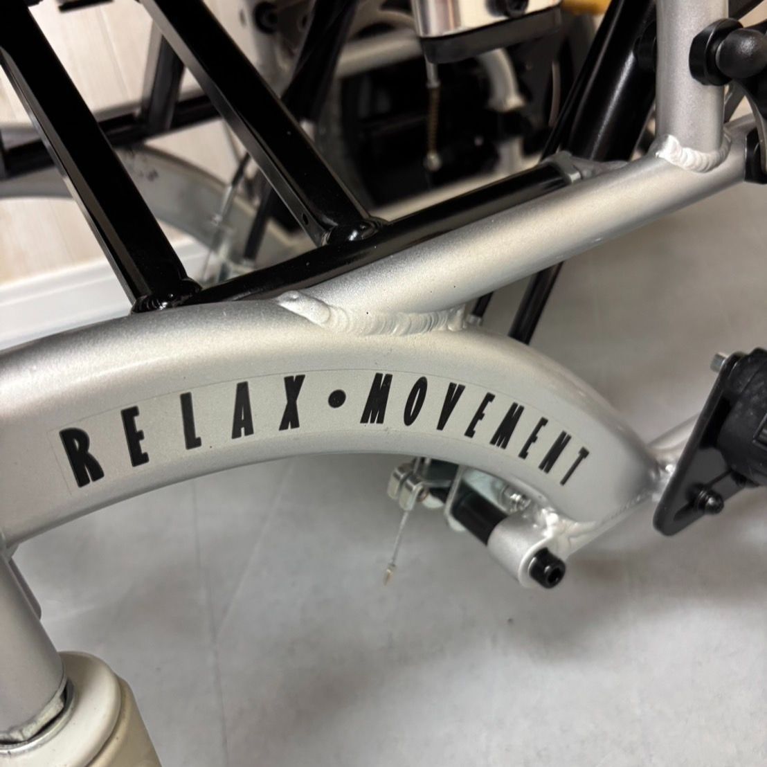 車イス ノーパンクタイヤ