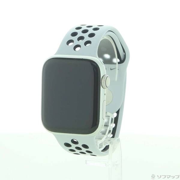 中古品〕 Apple Watch Series 4 Nike+ GPS 44mm シルバー 中古品〕 Apple Watch Series 4 Nike+ GPS 44mm シルバー