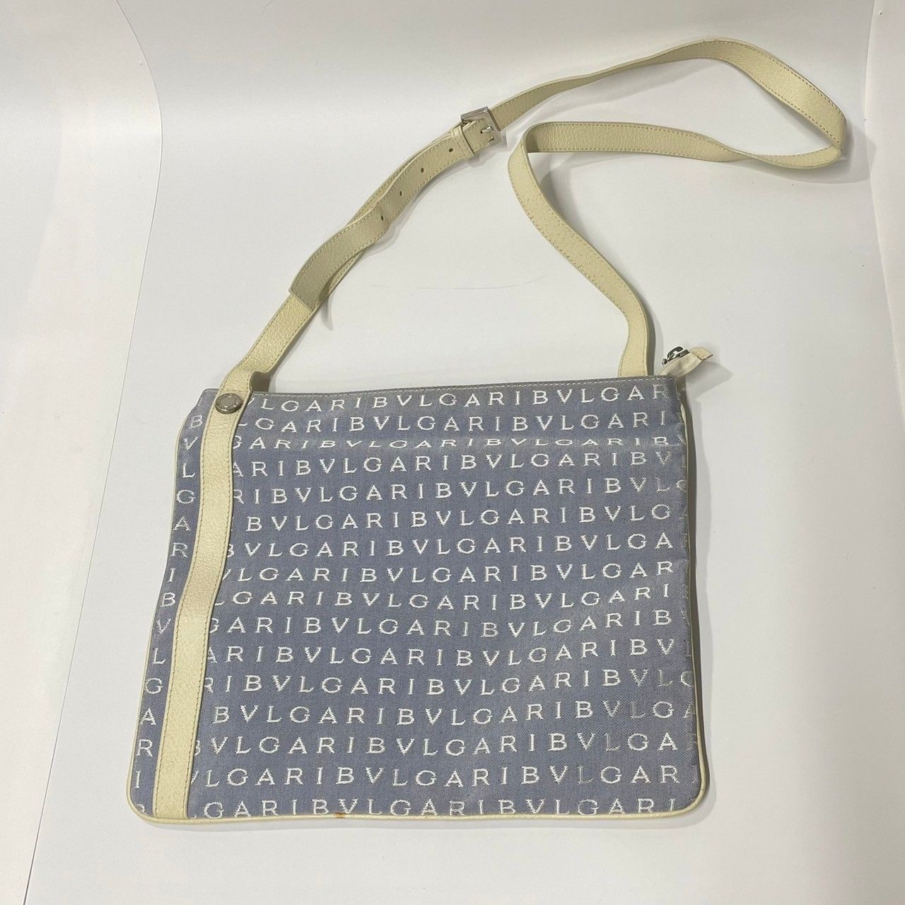 ☆-3 BVLGARI ブルガリ ロゴマニア 総柄 ショルダーバッグ 斜め