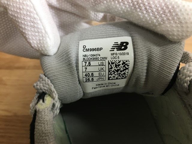 中古】 new balance ﾆｭｰﾊﾞﾗﾝｽ ﾚｻﾞｰｽﾆｰｶｰ CM996BP ﾒｯｼｭ ﾛｰｶｯﾄ ﾌﾞﾗｯｸ系